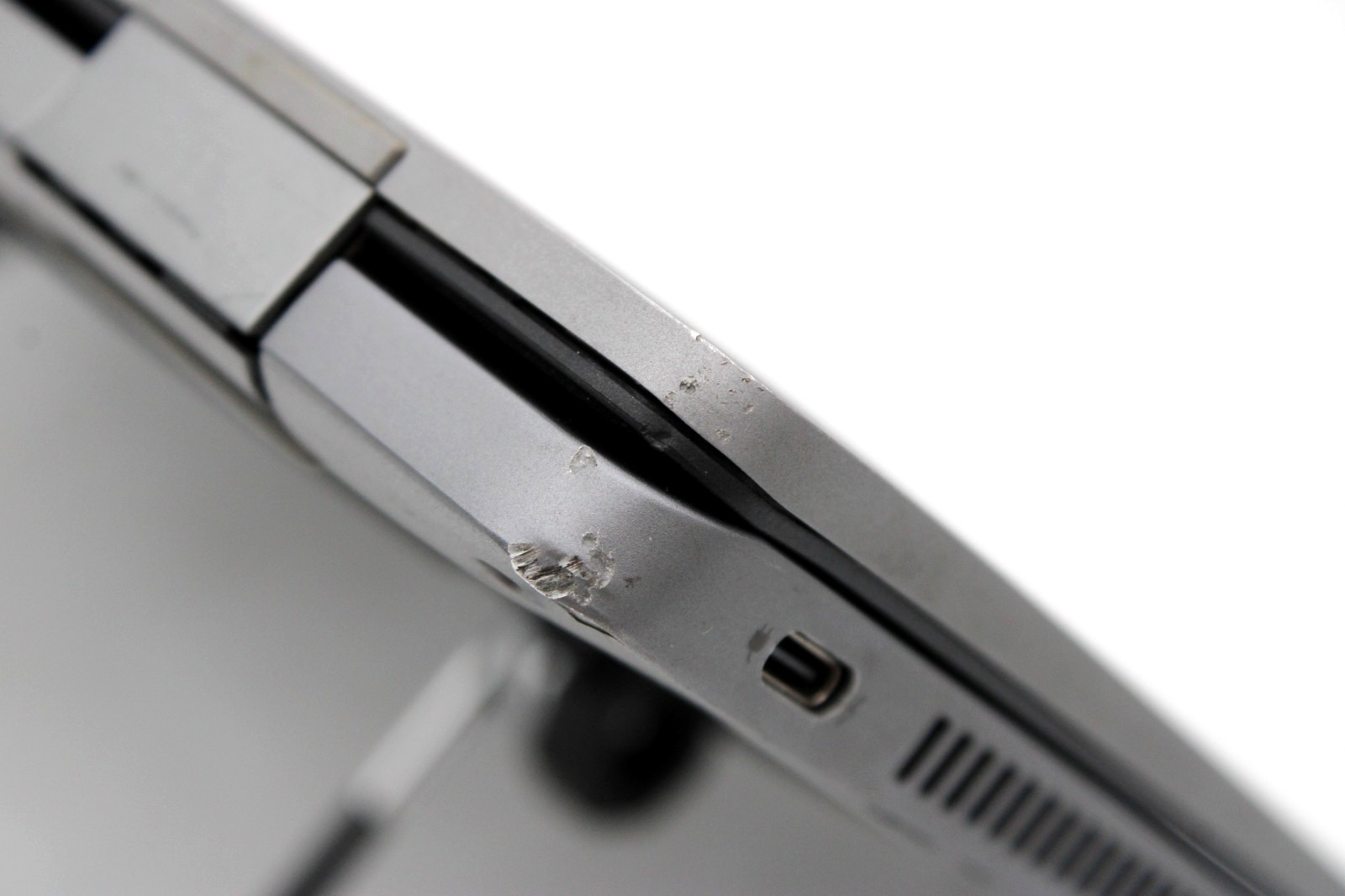 Dell Latitude 7420 14″ Intel Core i7-1185G7 16GB RAM 256GB SSD
