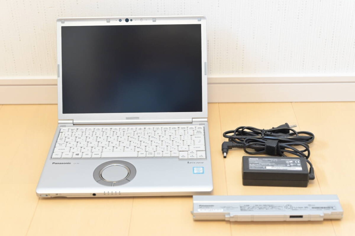 Panasonic Let’s note CF-SV7 Intel Core i5-8350U SSD 256GB RAM 8GB Windows 11 Pro
