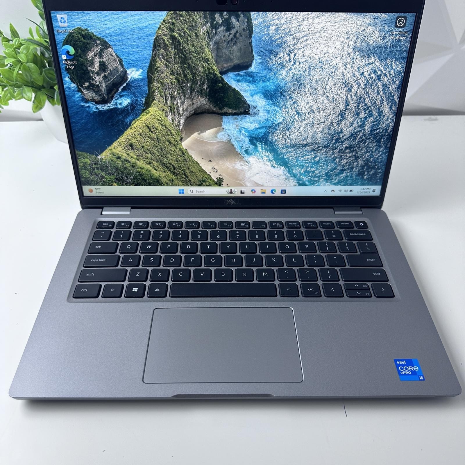 DELL Latitude 5420 Laptop, 14″ HD, i5-1145G7, 16GB, 256GB SSD *Please READ*