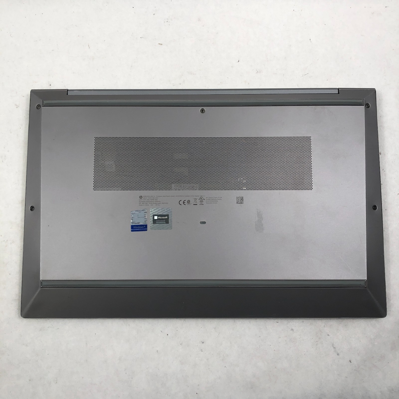 HP ZBook Firefly 15 G8 Mobile Workstation i7-1165G7 8GB RAM 256GB SSD Win 11