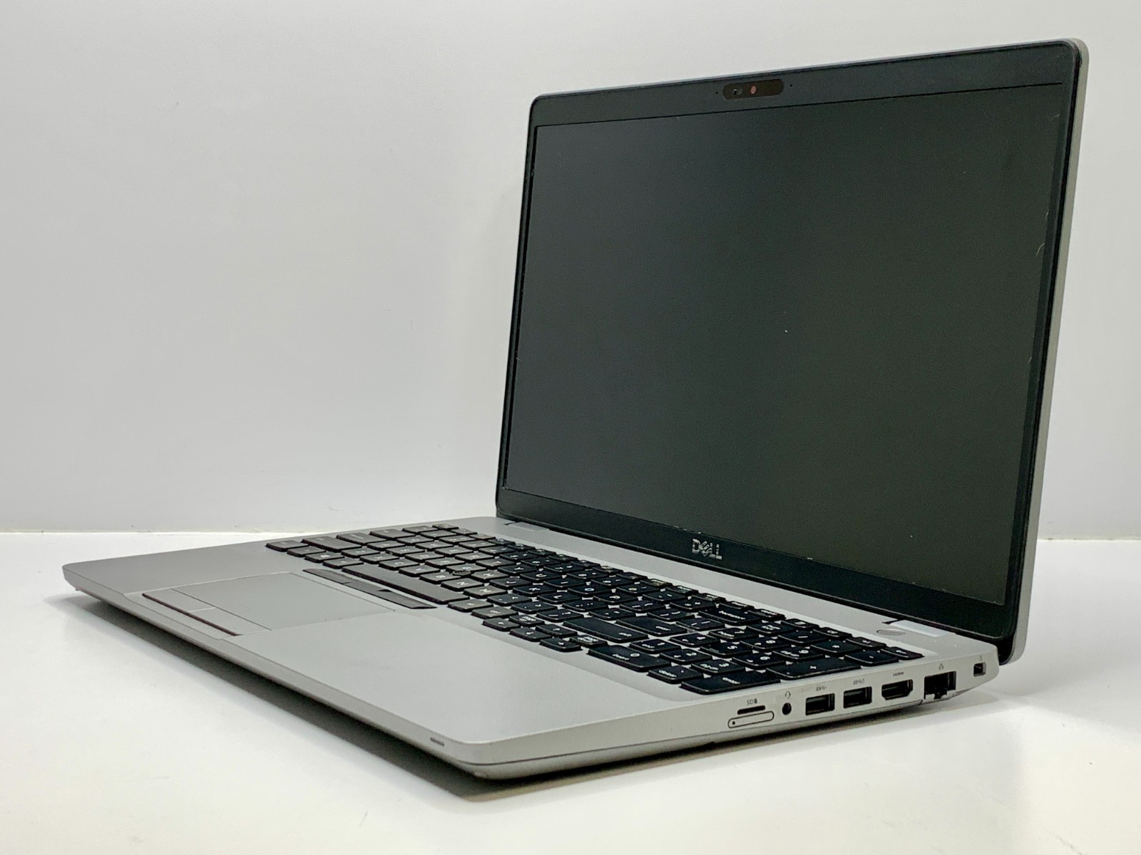 Dell Latitude 5511 | i7-10850H | 16GB RAM | 256GB NVMe | LINUX | READ