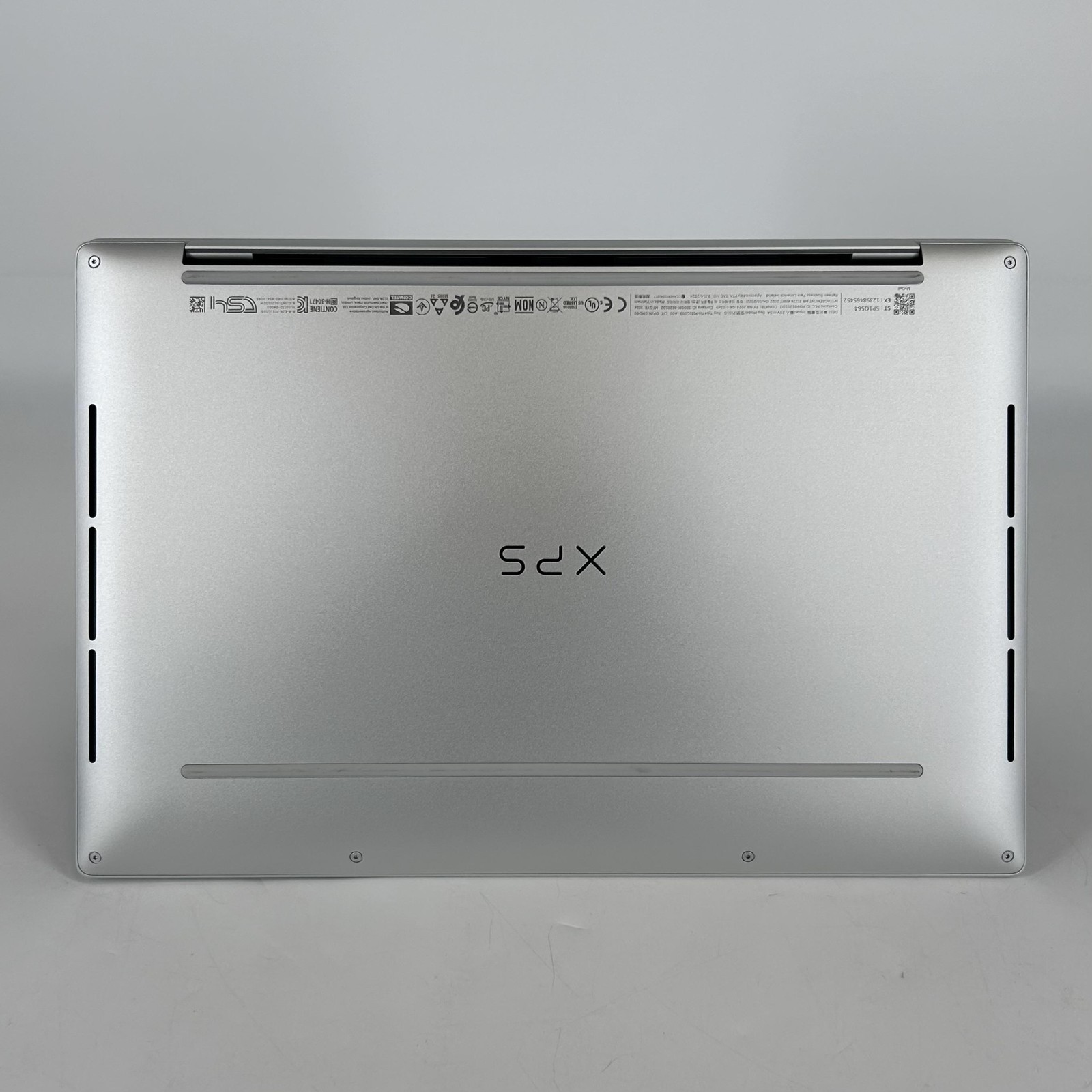 Dell XPS 13 9350 Silver FHD+ 2.2 GHz Ultra 7 258V 32GB RAM 1TB SSD Excellent