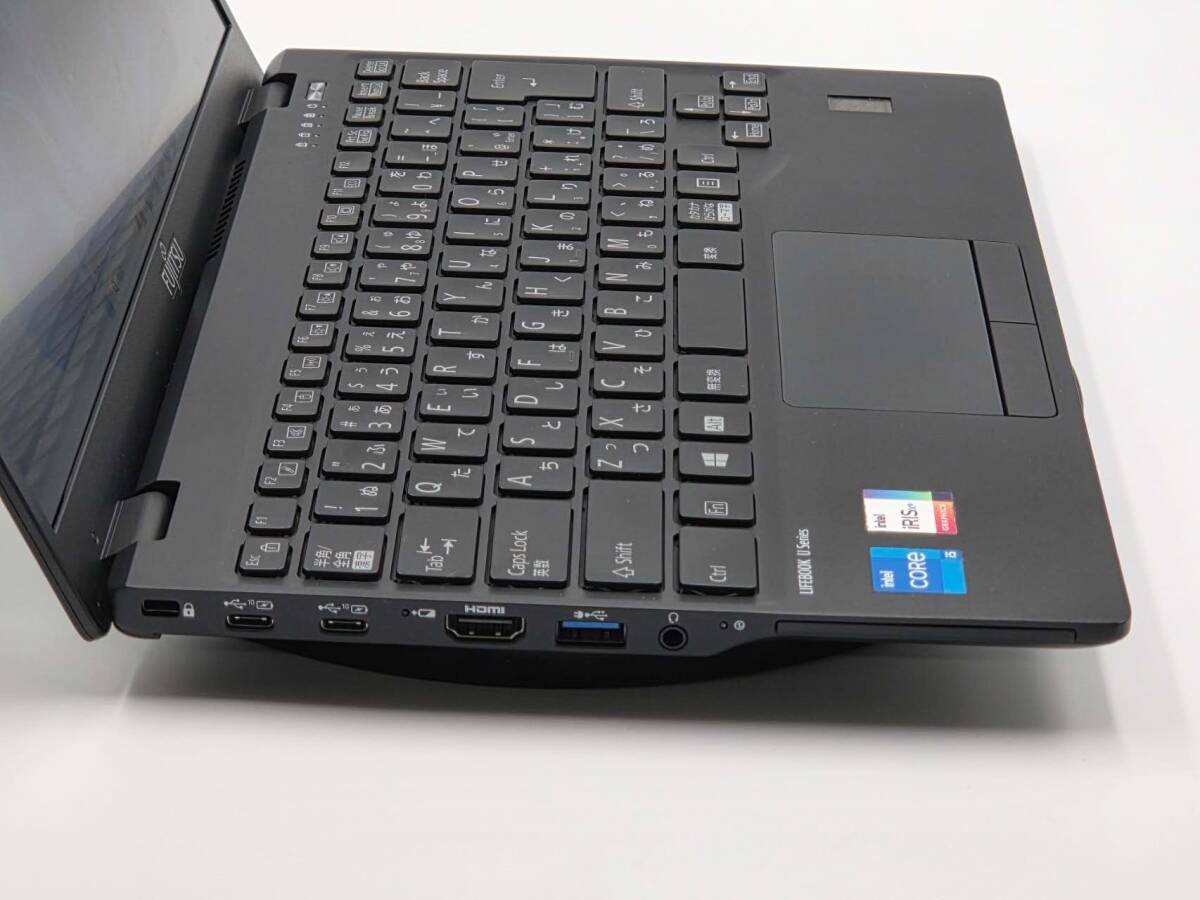 Fujitsu Lifebook U9311/F Core i5-1135G7 8GB SSD 256GB Win 11 Pro