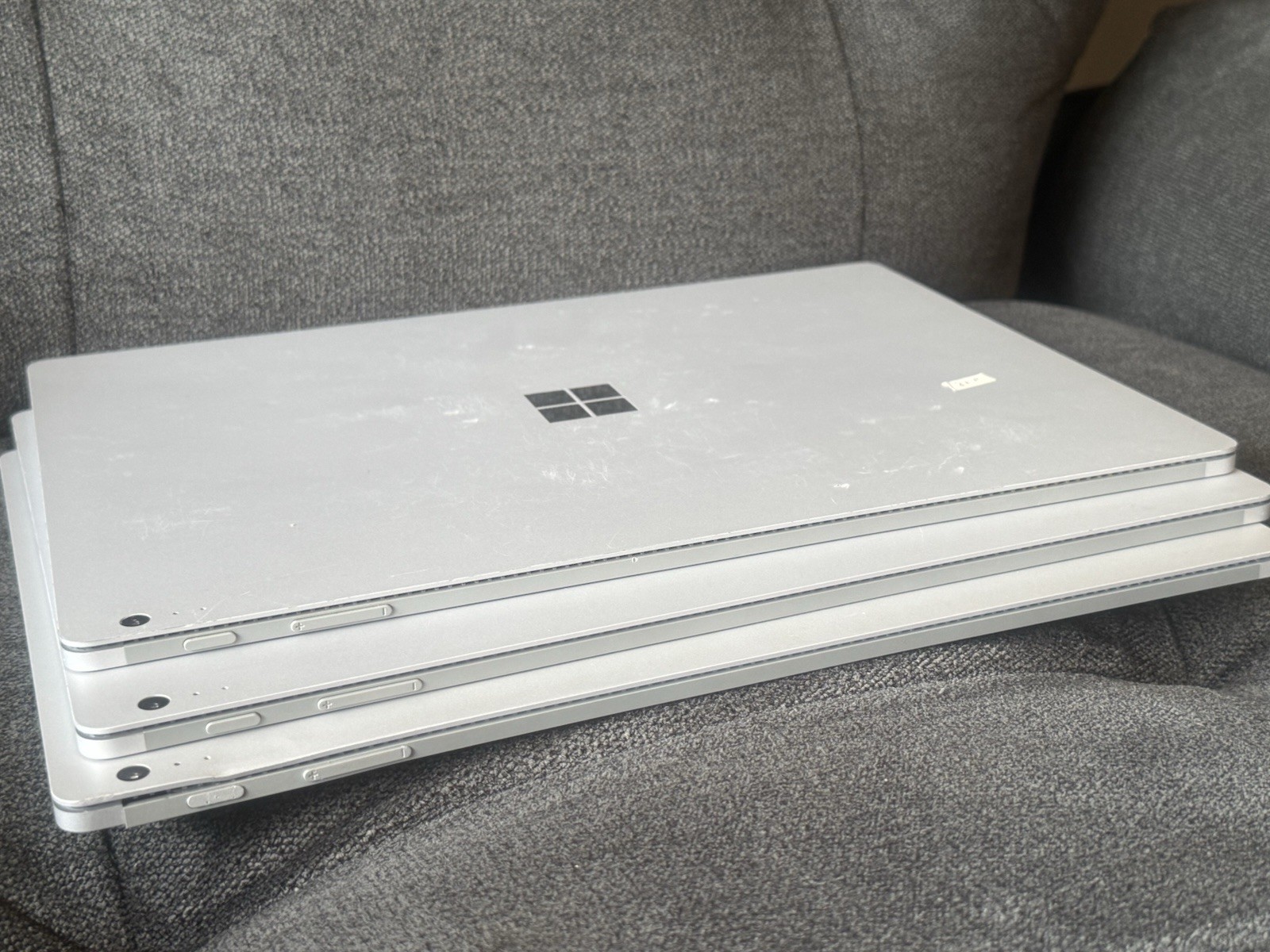 Lot Of 3 Microsoft Surface Book 2 13.5″ i7|16GB Ram|512GB SSD, Tablets ONLY