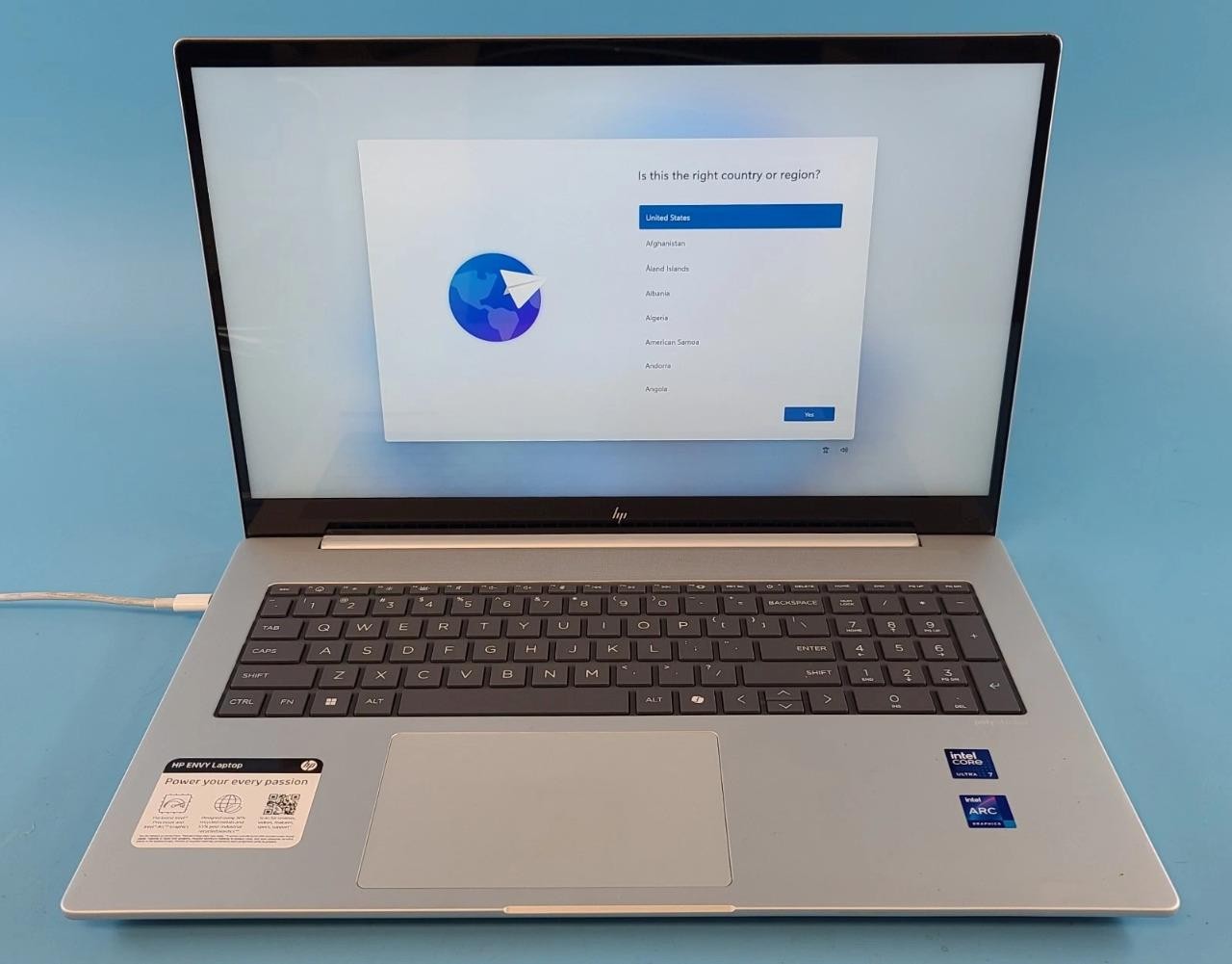 HP Envy 17.3″ Full HD Touch-Screen Intel Core Ultra 7 16GB Mem-1TB- GLACIER SIL