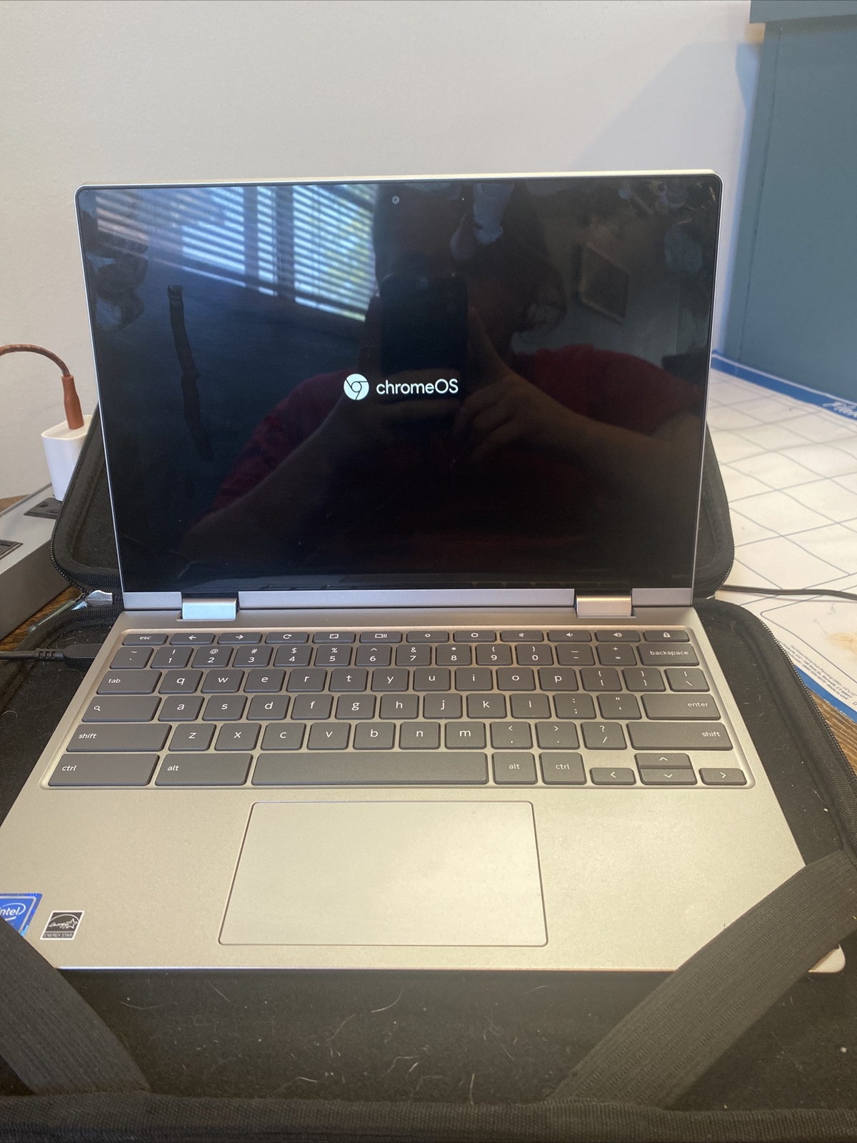 Lenovo Chromebook C340-11 11.6″ (32GB eMMC, Intel Celeron N4000, 1.10GHz, 4GB…