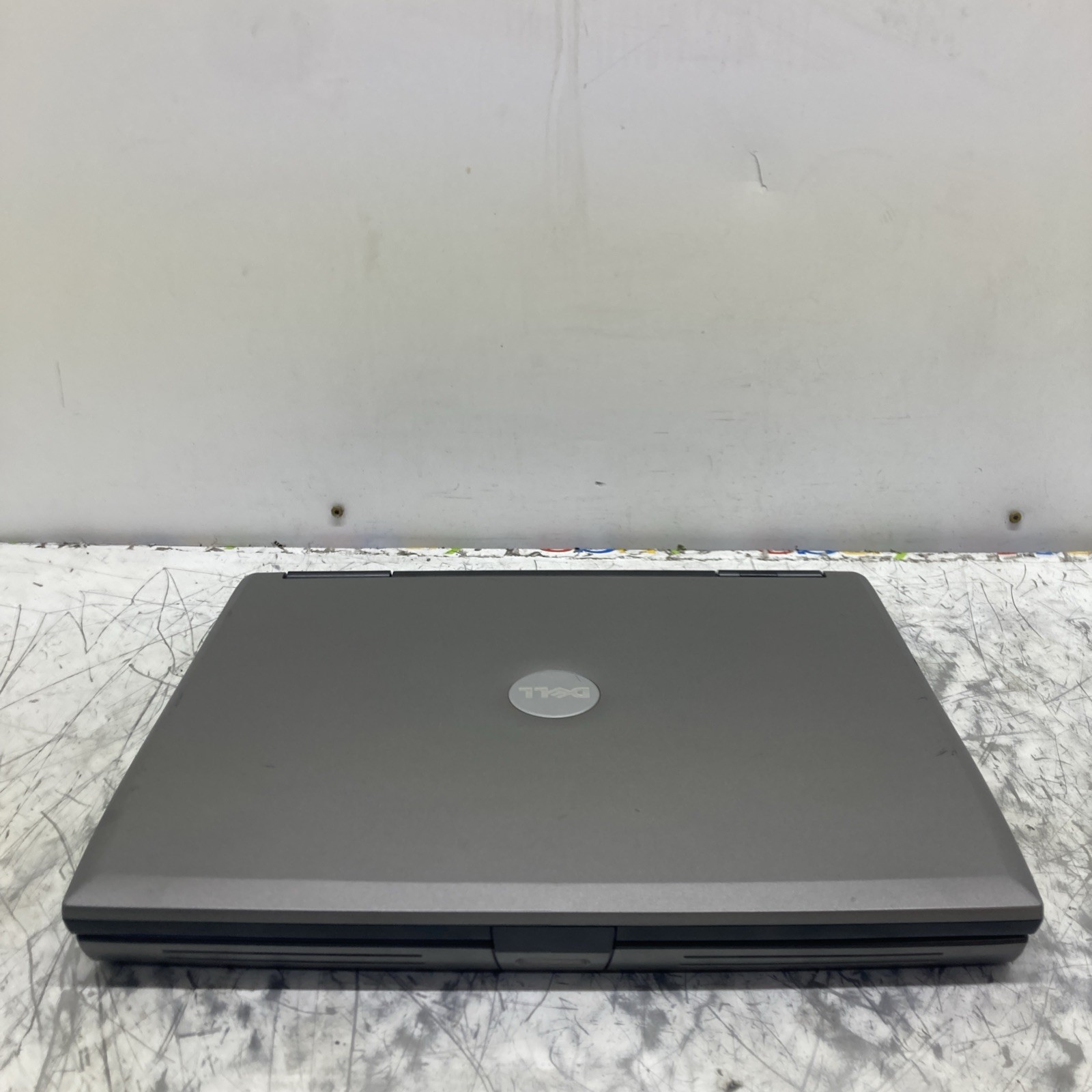 Dell Latitue D520 Intel Core Duo 1.66 GHz 1GB RAM NO HDD/OS Boot to BIOS