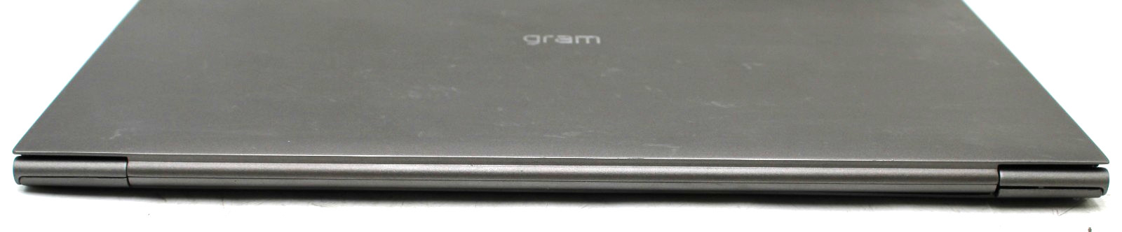 15.6″ LG Gram Laptop 15Z980-R.AP71U1 i7-8550U 1.80GHz 16GB RAM 512GB SSD Win 11