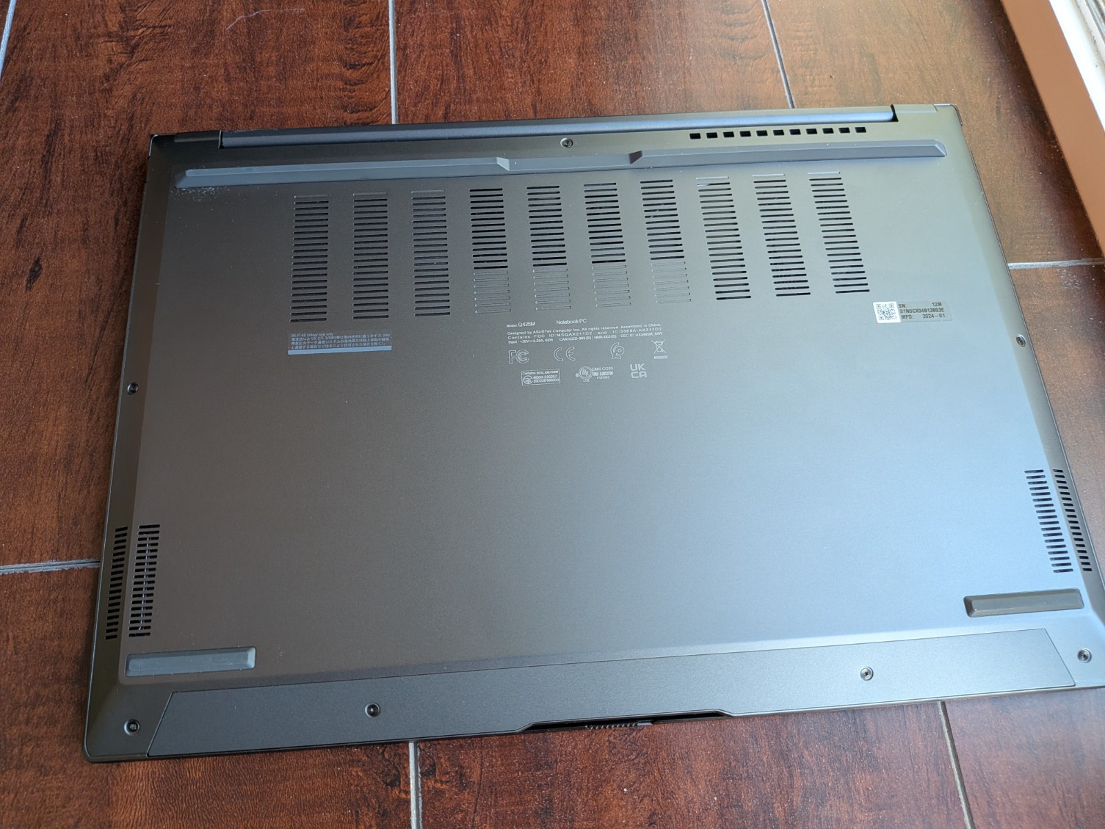ASUS Zenbook Q425M 14in Core Ultra 7 16GB 1TB SSD Win11 Backlit KB OLED