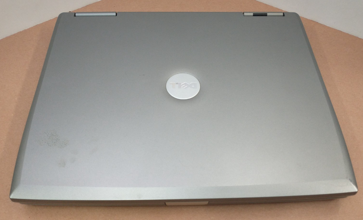 Dell 15″ XGA D510 Linux Pre-Installed AntiX / Parallel+Serial+Ethernet+WIFI+USB