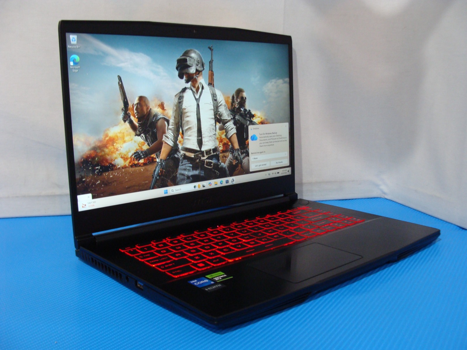 MSI Thin GF63 15.6” FHD 144hz core i5-12450H 2.0GHz 8GB 512GB SSD RTX 2050 4GB