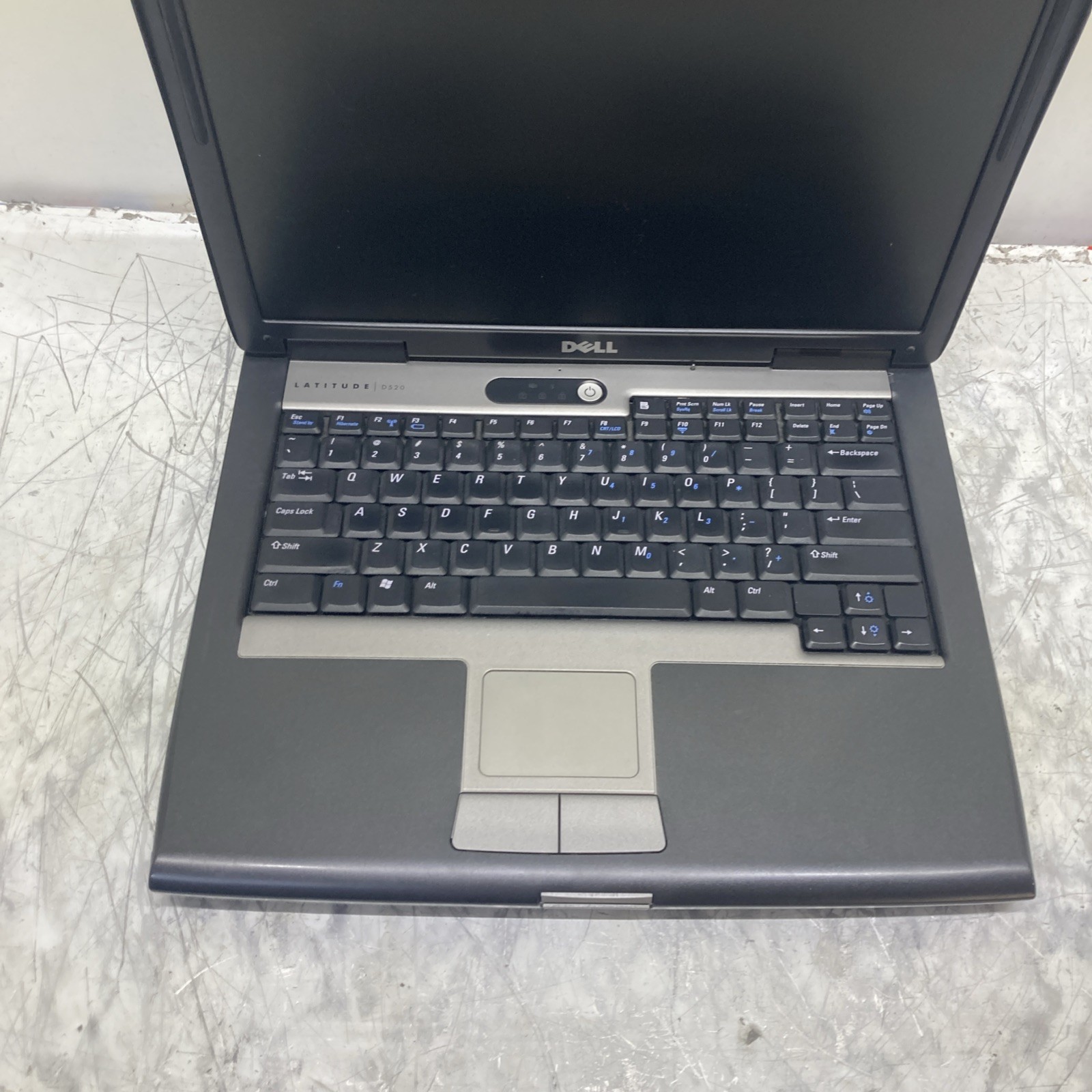 Dell Latitue D520 Intel Core Duo 1.66 GHz 1GB RAM NO HDD/OS Boot to BIOS