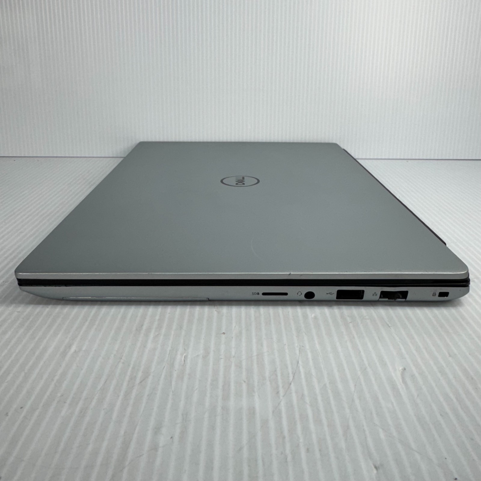 Dell Vostro 5490 i7-10510U 14″ Windows 11 Pro Laptop 128GB SSD 16GB *ROUGH SHAPE