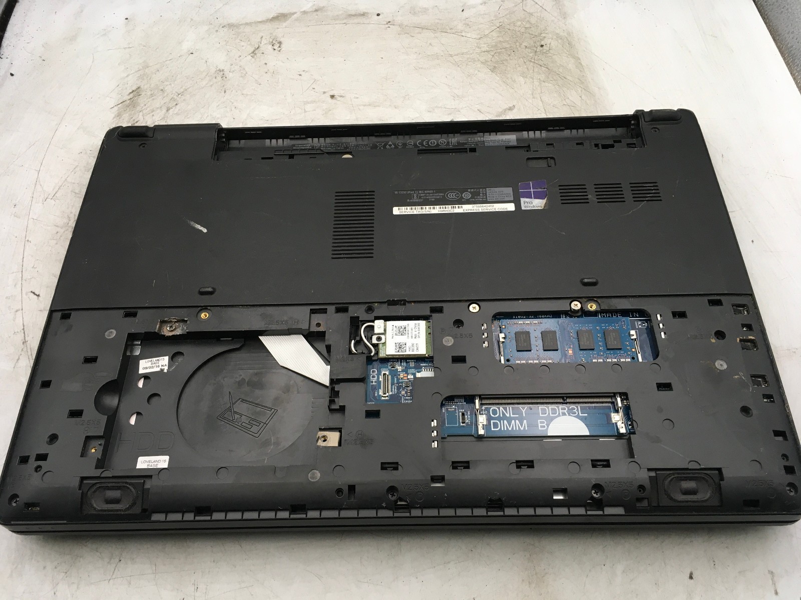 DELL LATITUDE 3570 – FOR PARTS/NO BOOT – INTEL i5-6200U – 4GB RAM – READ DESC-BB