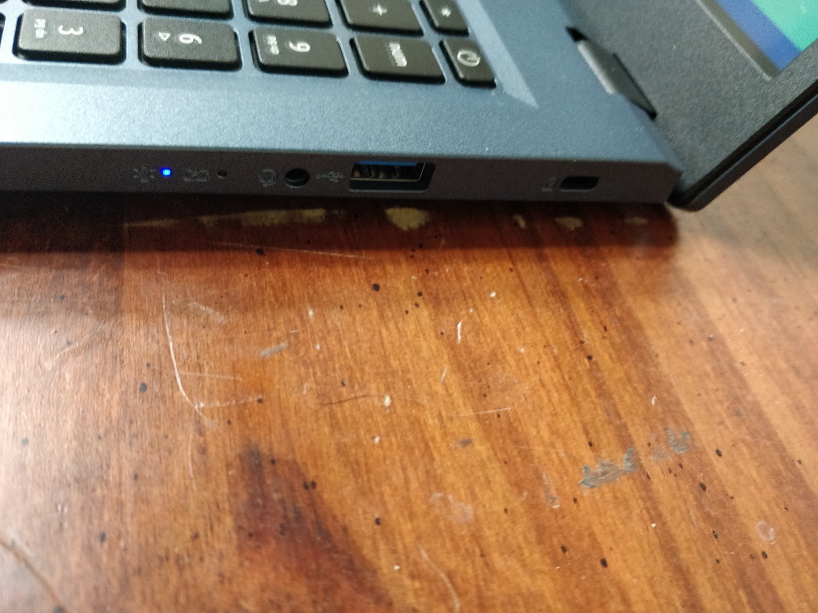 Acer Aspire 3 A315-24PT AMD Ryzen 5-7520U@2.80GHz 8GB RAM NO DRIVE PARTS 9016