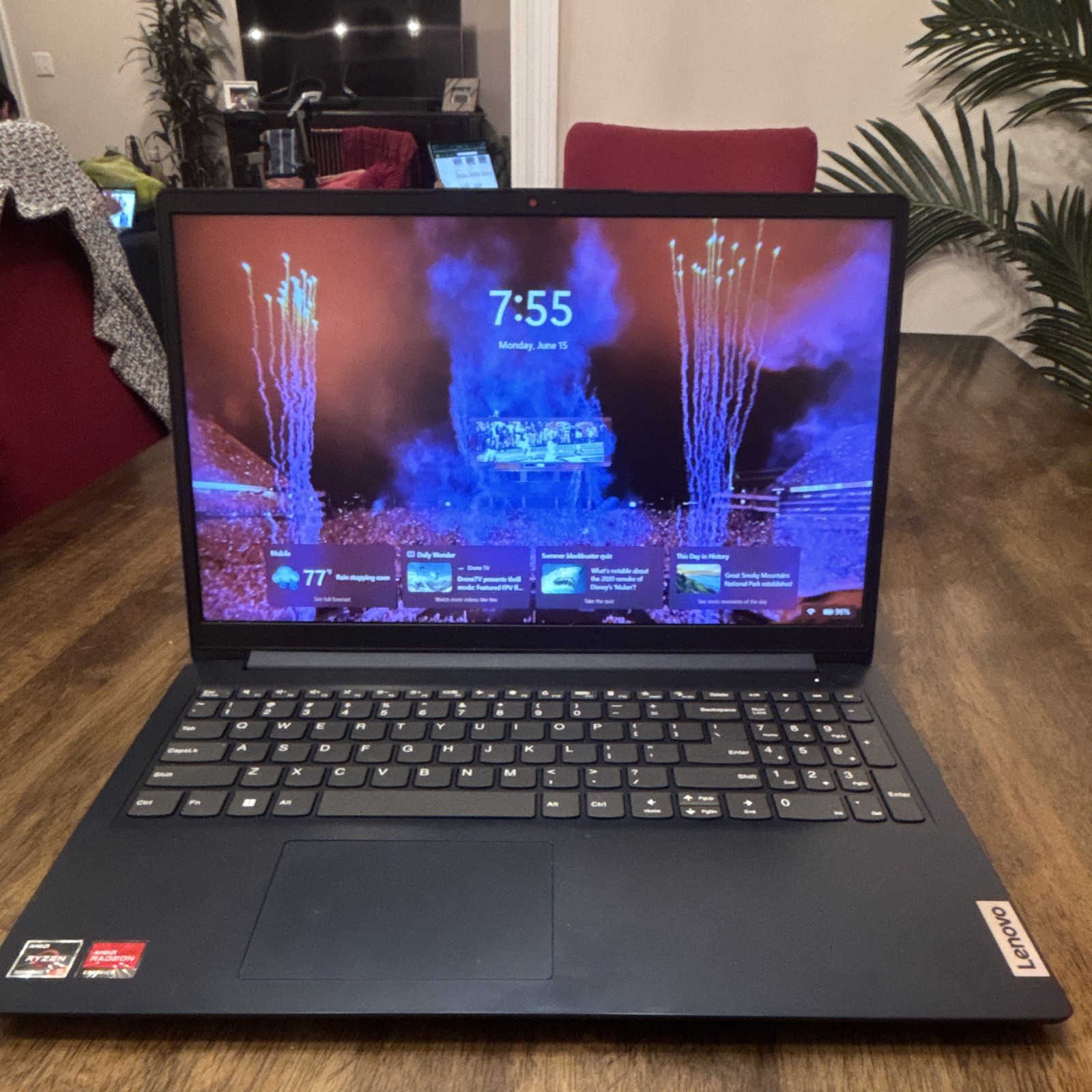 Lenovo IdeaPad 1 15AMN7 15.6″ Ryzen 5 7520U 8GB 238GB Touch Win11 Blue