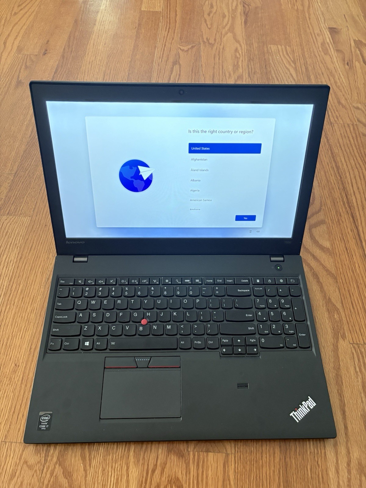 Netflix Laptop Lenovo Thinkpad 3K IPS Intel i7 16GB RAM 480GB SSD LTE WIN11P