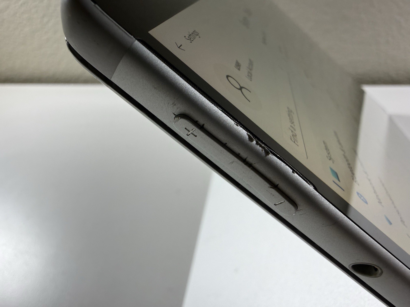 Microsoft Surface Pro 8 (1982) i5-1145G7 – 16GB RAM – 256GB 120Hz – Win 11 Pro