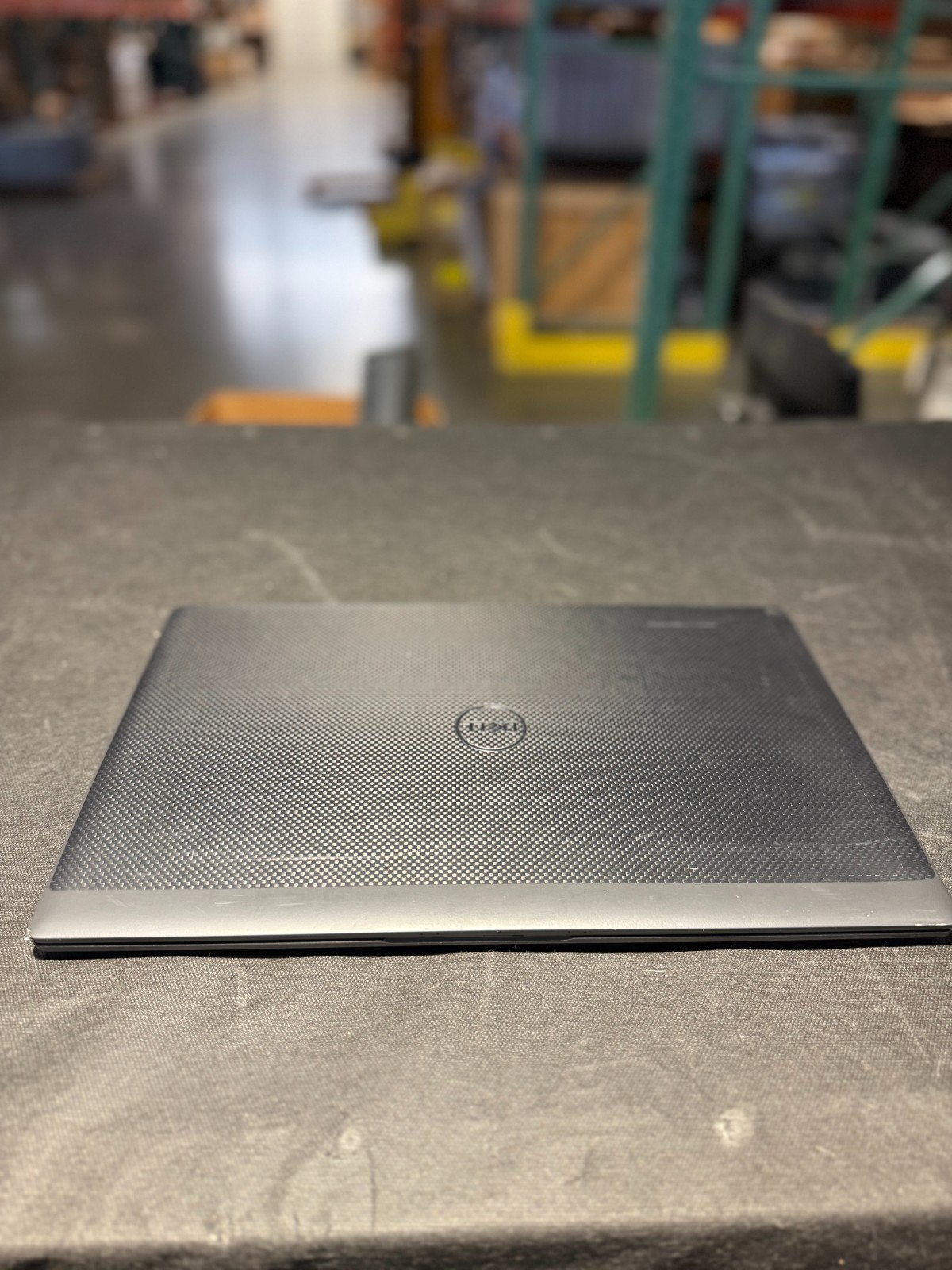 LATITUDE 7520