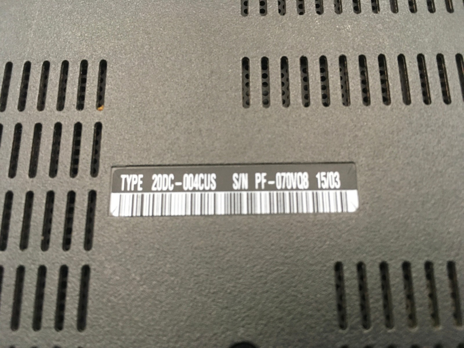 LENOVO THINKPAD E450 – FOR PARTS/NO POWER – INTEL I5 4TH GEN – NO RAM – READ -BB