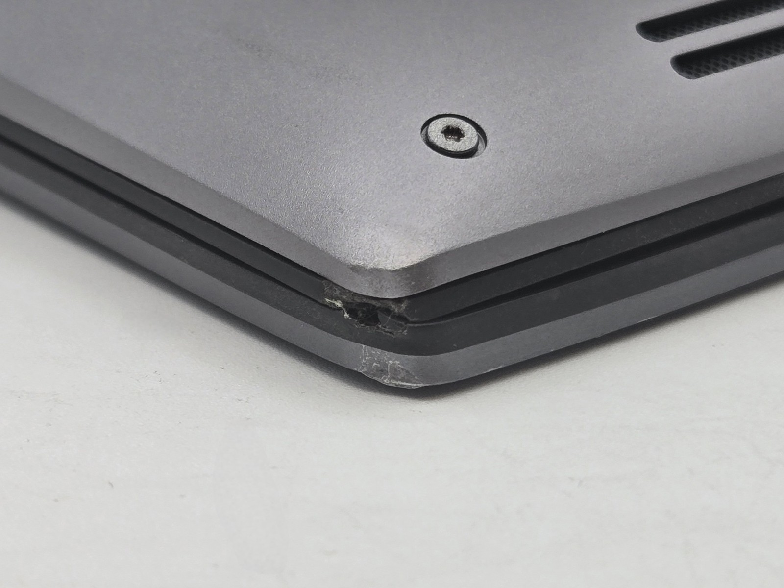 Dell Precision 5480 14″ 2560 x 1600 Touch I7-13800H 1TB 32GB W11P RTX A1000