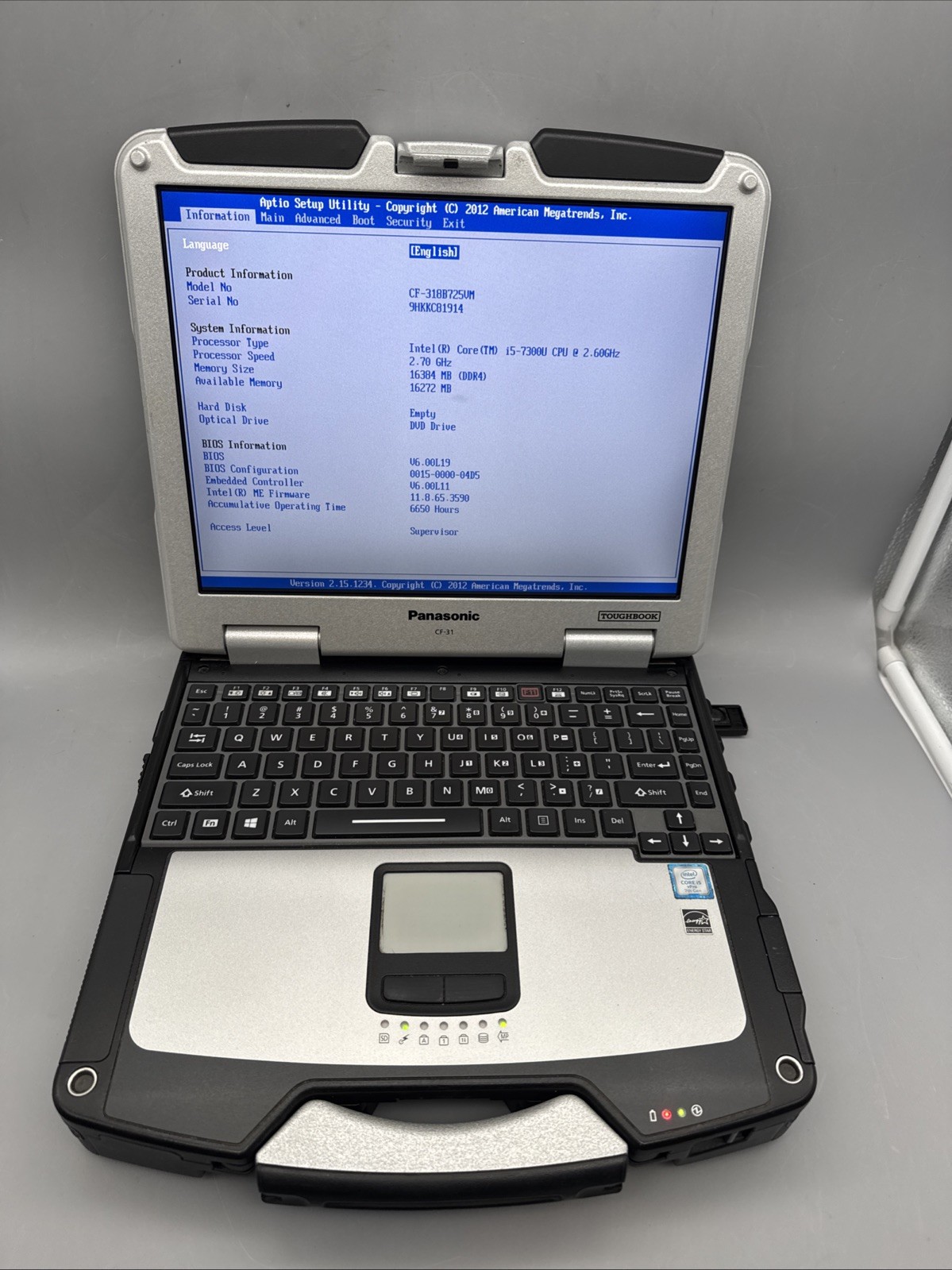 Panasonic Toughbook CF-31 Touchscreen i5-7300U 16GB DDR4 DVDRW No HD/OS/AC