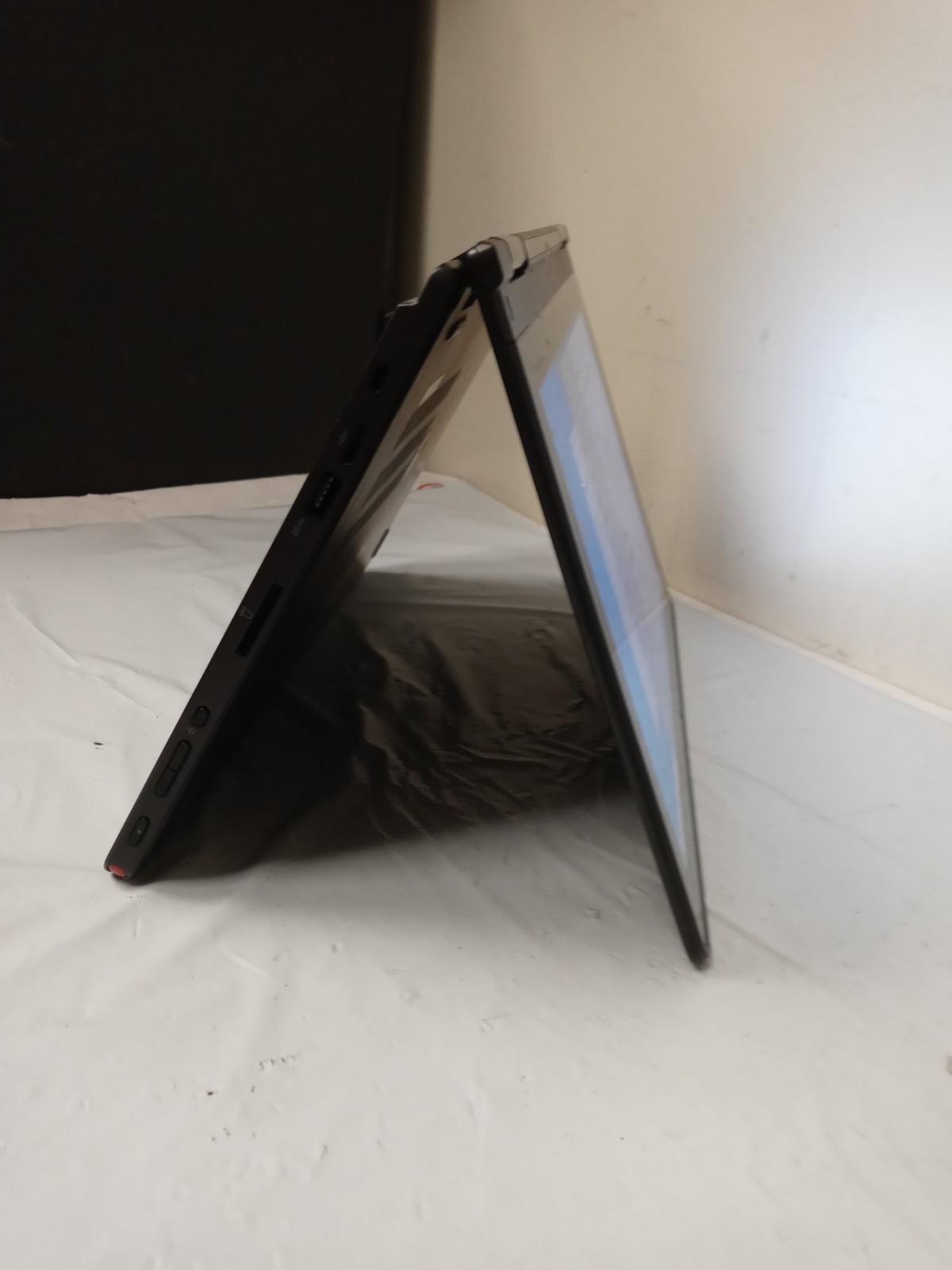 Lenovo ThinkPad Yoga 12.5″ Laptop Intel Core i5-4300U-4GB 128GB SSD WIN10 HOME