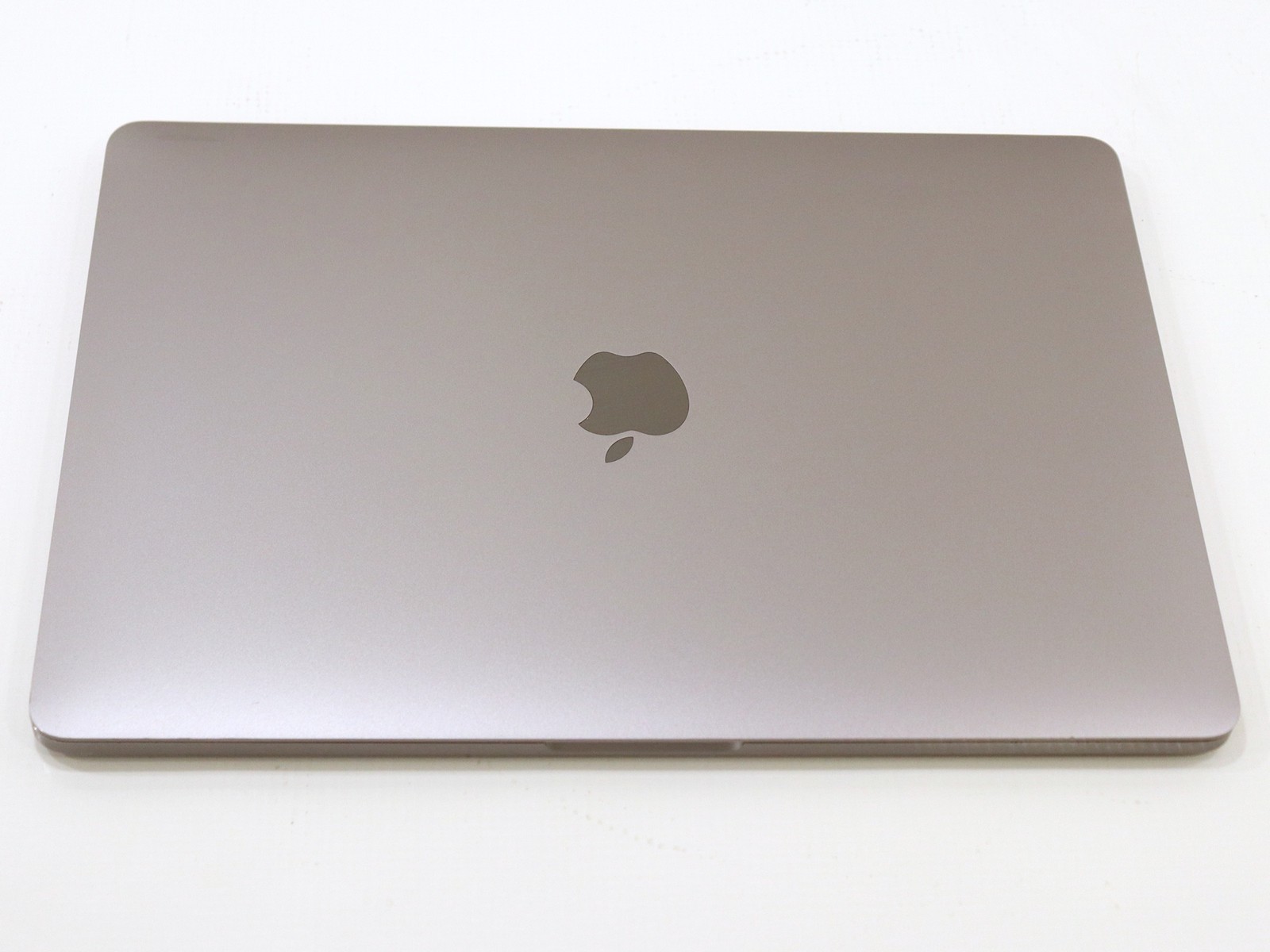 Apple MacBook Pro A1708 13.3″ Intel i5-7360U 8GB RAM 256GB SSD – As Is Cracked