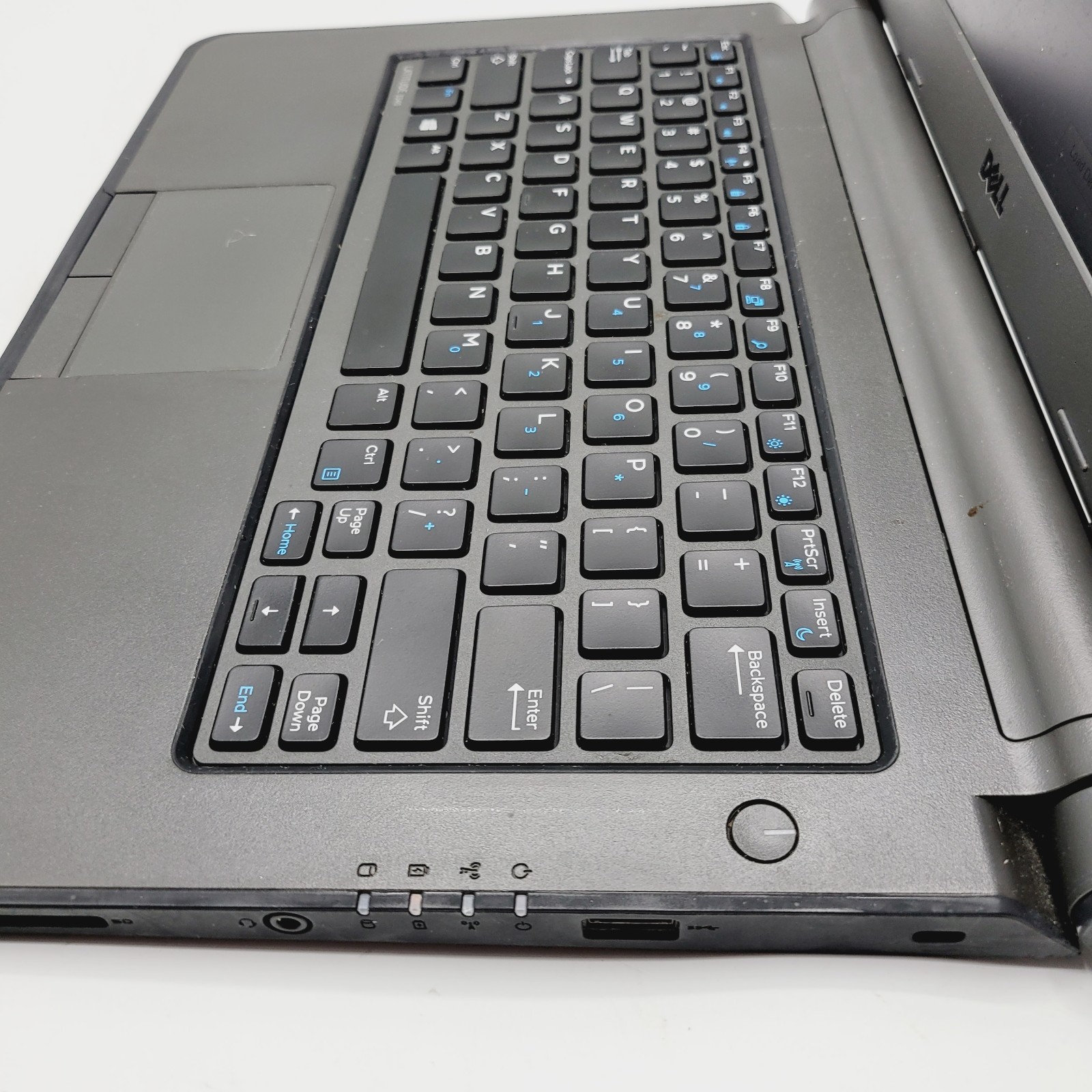Dell Latitude 3340 Core i3 4005U 1.7GHz 4GB RAM No HDD 13″ – ***Boot to Bios