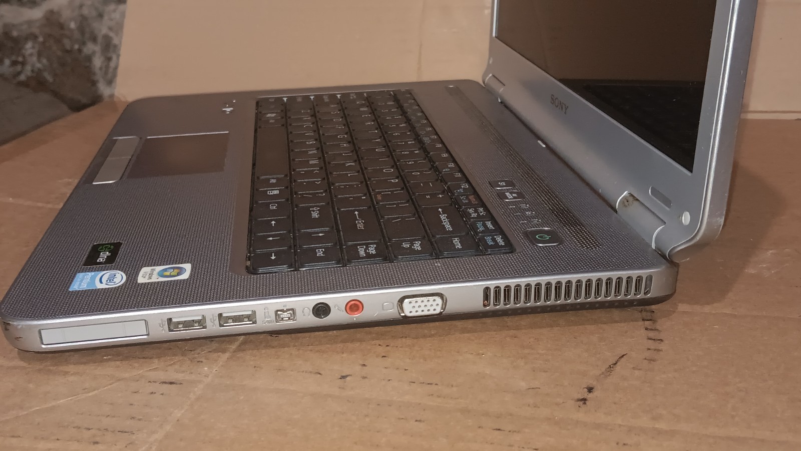 Vintage Sony Vaio VGN-NR330E Laptop Dual Core @ 1.73 GHz 15.4″ LCD DVD PCG-7113L