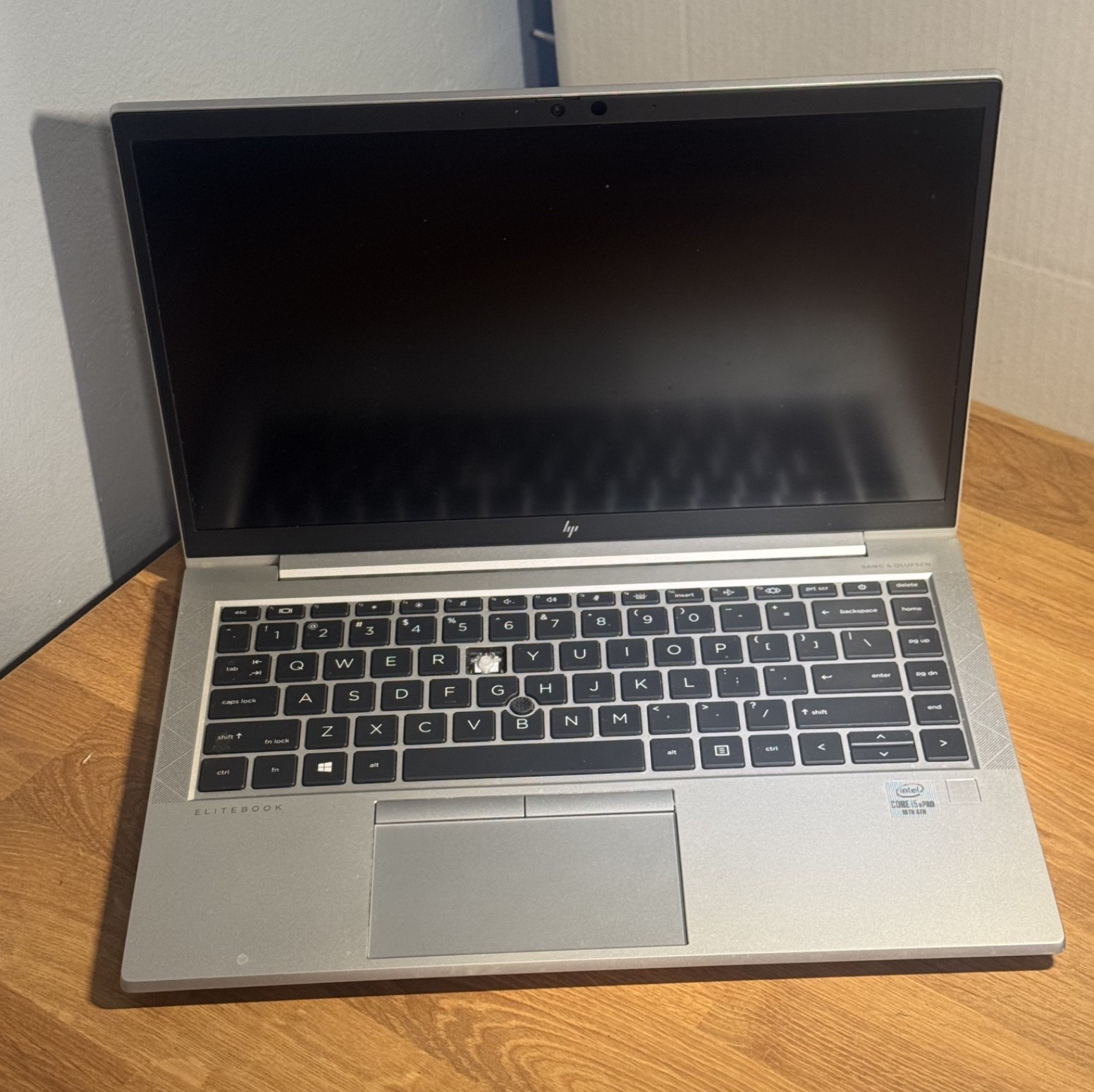 HP EliteBook 840 G7 14″ Laptop i5-10310U 1.70GHz 16GB RAM 256GB SSD (9)