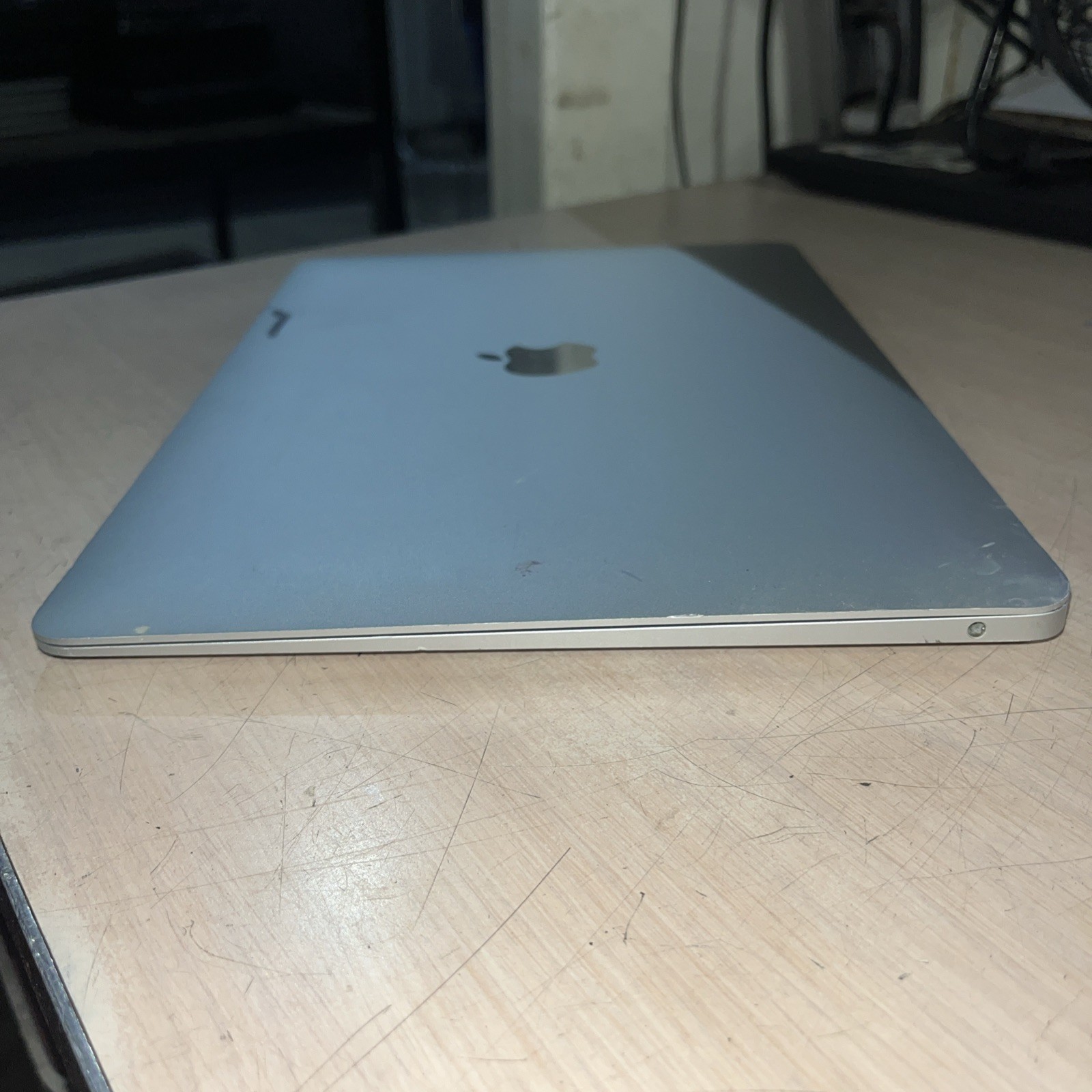APPLE MACBOOK AIR 13″ SCISSOR, 2020 CORE I3-1000NG4 1.1GHZ 8GB RAM 256SSD
