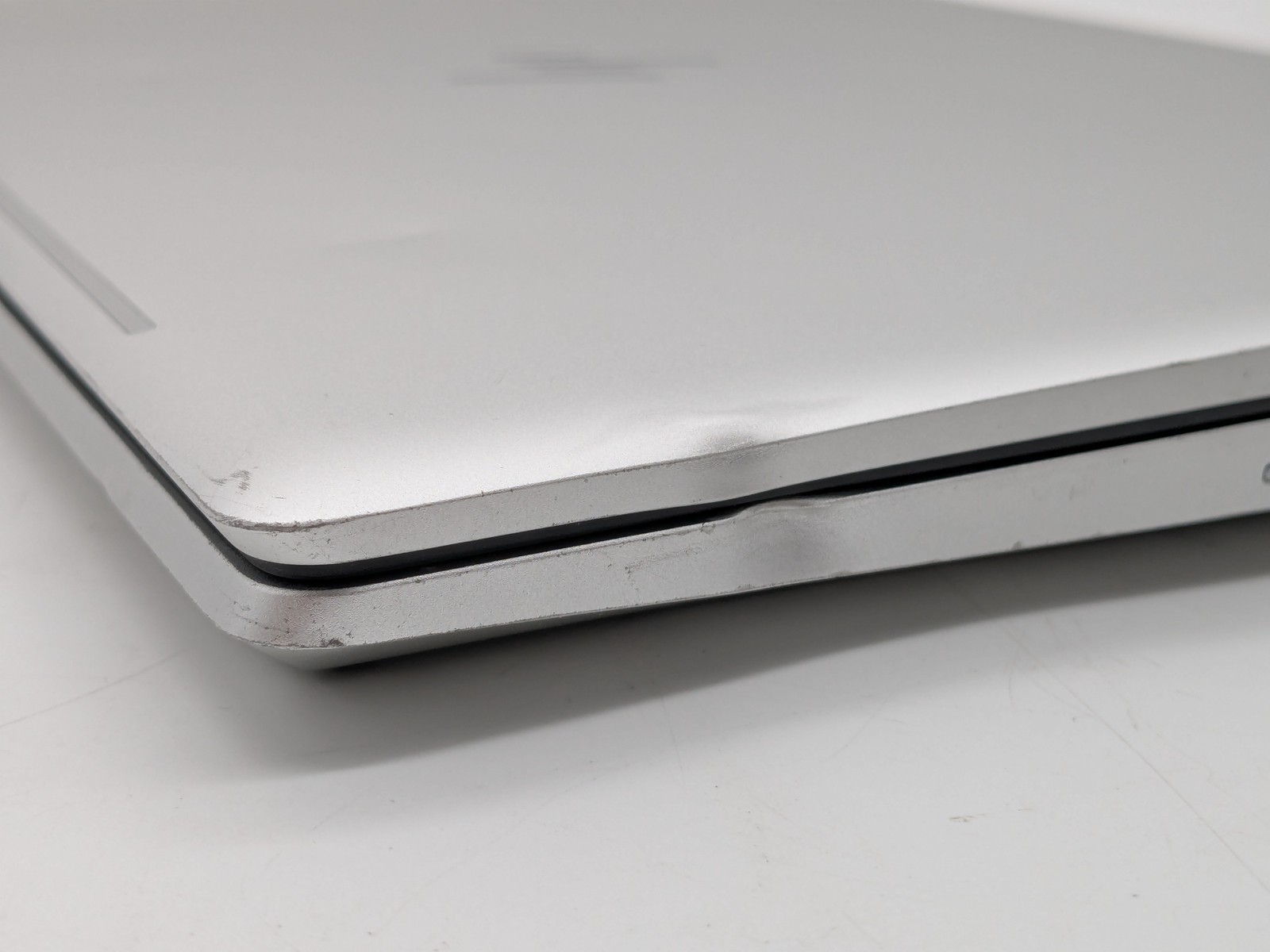 HP EliteBook 645 14 inch G10 14″ FHD Touch RYZEN 5 7530U 256GB SSD 16GB W11P