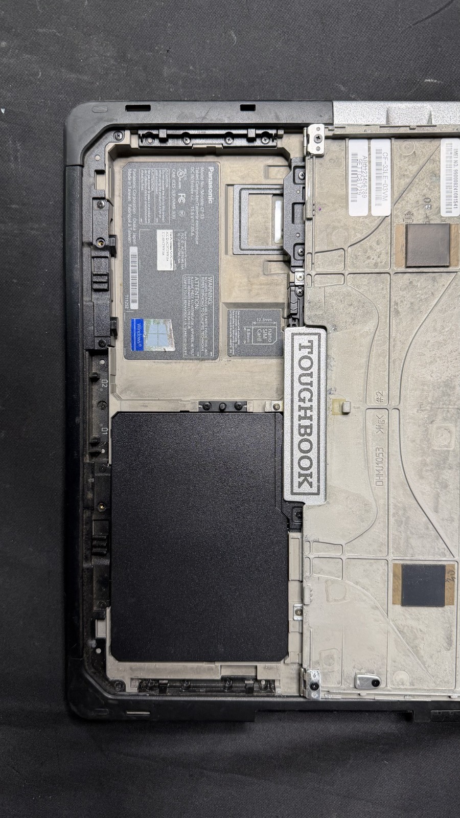 Panasonic ToughBook CF-33 i5-7300U 2.6Ghz 8GB DDR3 No OS