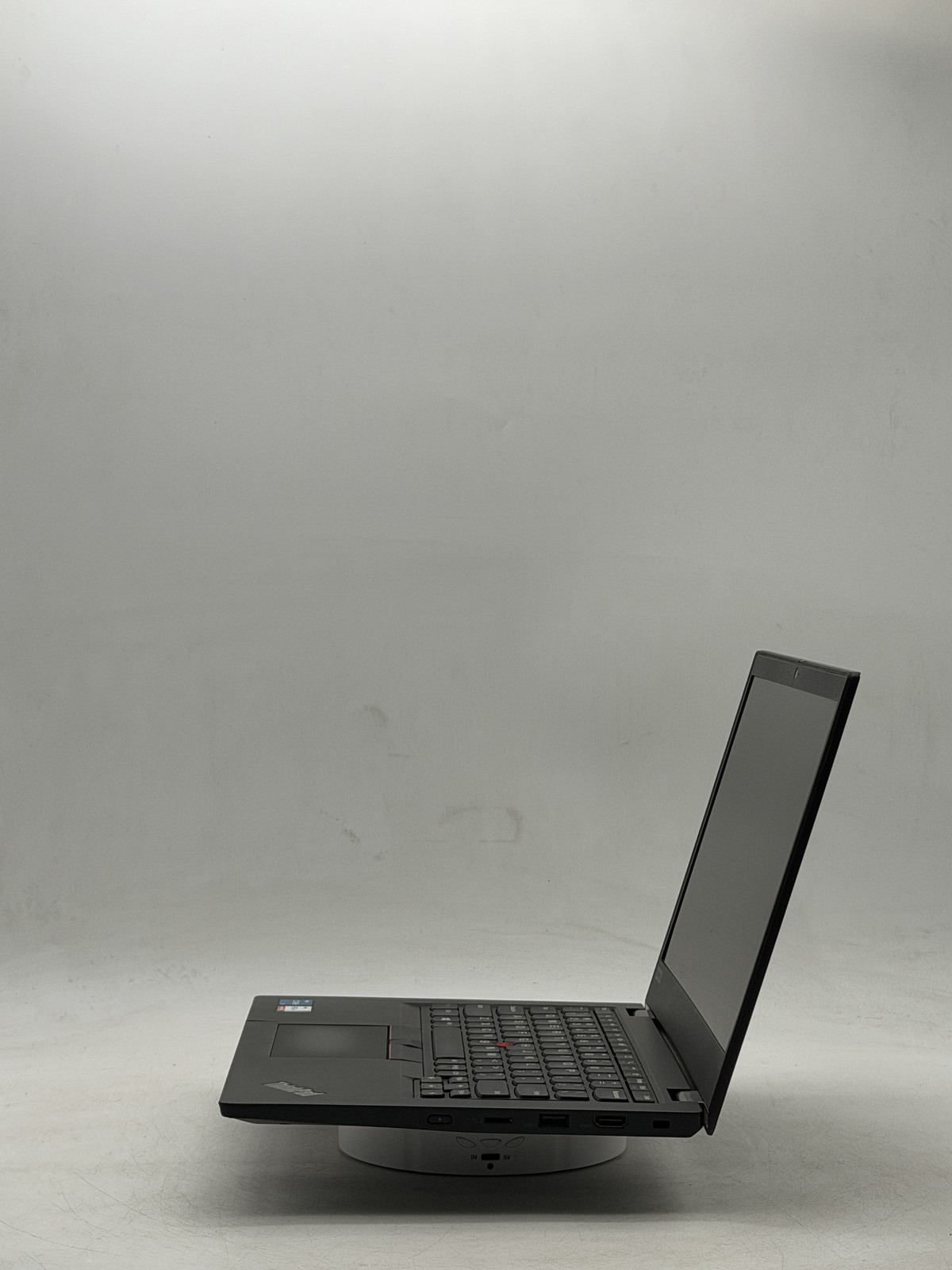 Lenovo ThinkPad L13 (Gen 2) 13.in i5-1135G7 8GB 256GB |Win 11| Read