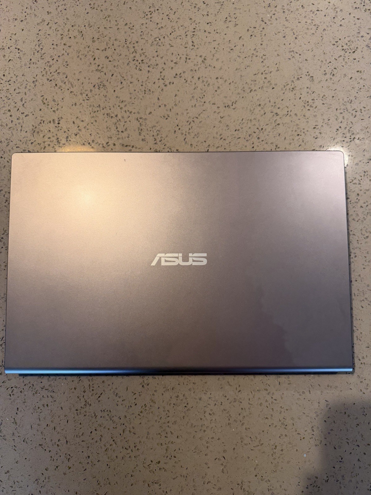 ASUS VivoBook X515J 15.6″ (128GB SSD, Intel Core i3 10th Gen., 1.20 GHz, 8 GB)