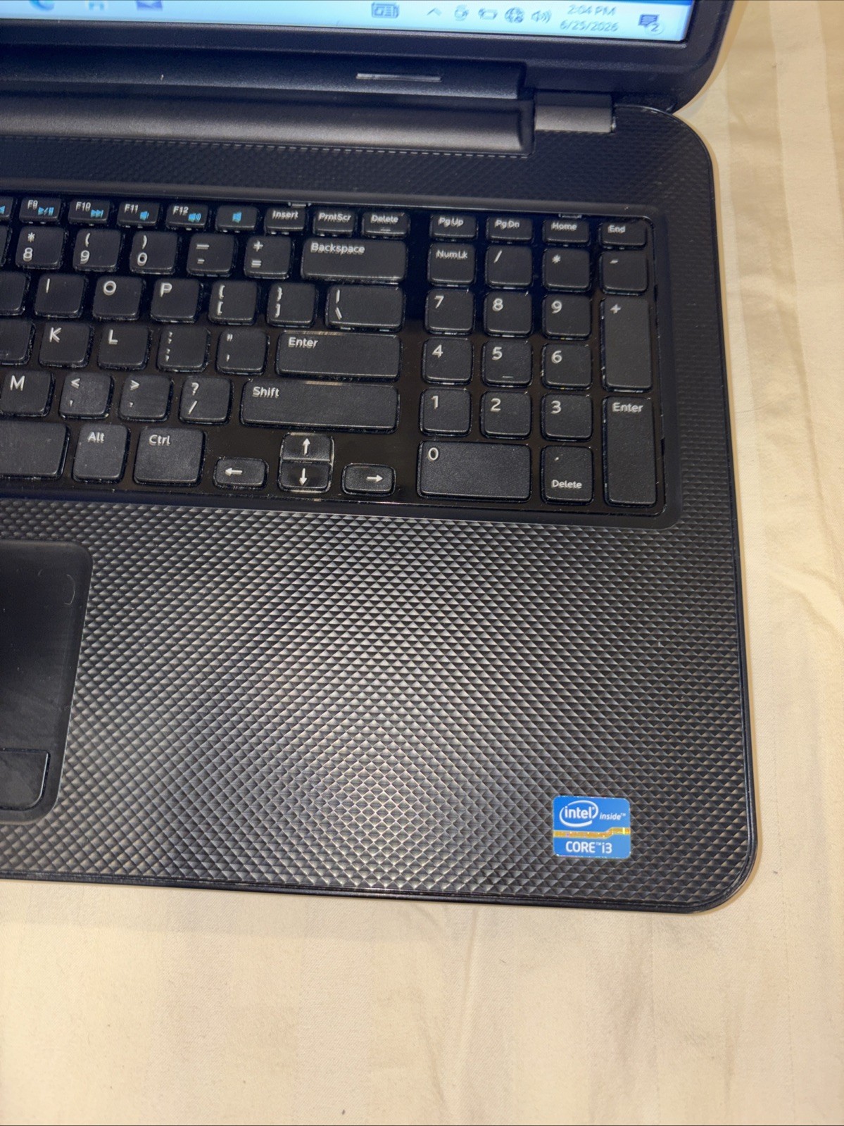 Dell Inspiron 17 3721 17.3″ Laptop Intel Core i3-3227U 4 GB, 500 GB, Win 10 Home