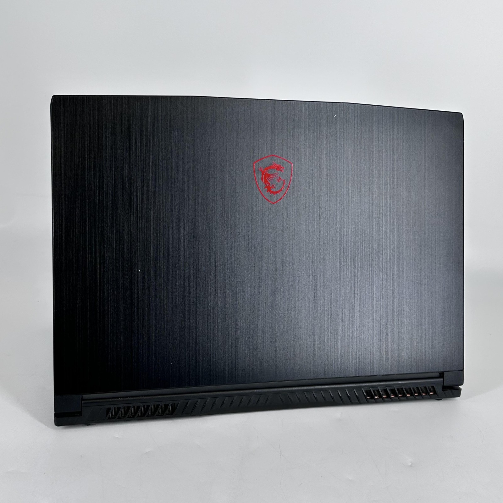 MSI Thin GF65 15.6 FHD 144Hz i7-10750H 2.60GHz 32GB 1TB SSD RTX 3060 Good