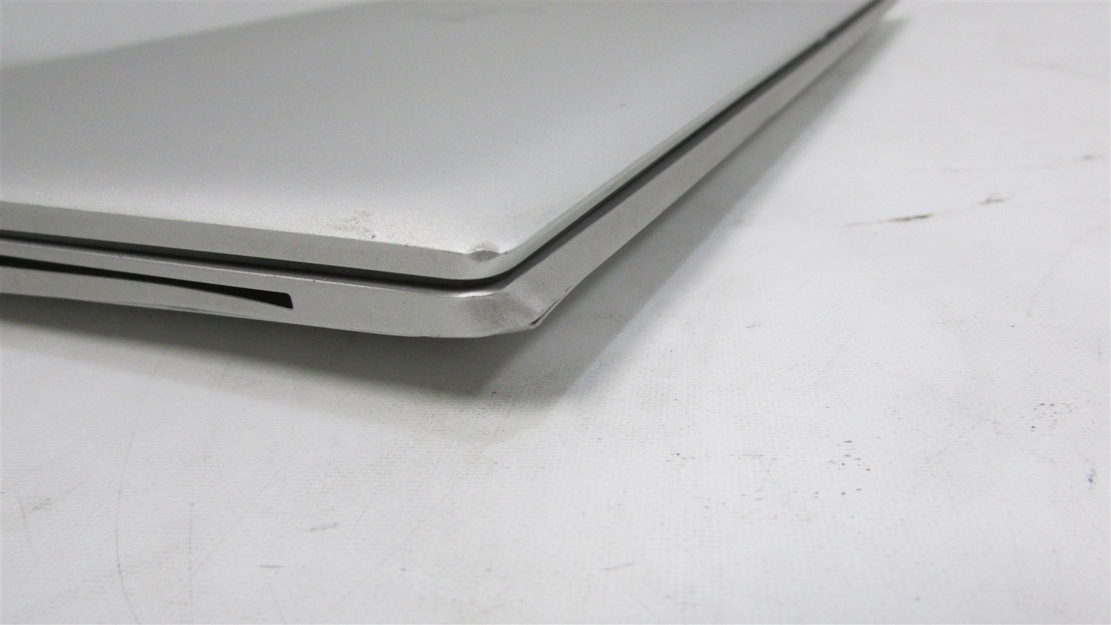 HP Elitebook 840 G7 i5-10310U 1.7GHz 16GB RAM 256GB NVME 14″ W11 Pro Touch DENTS