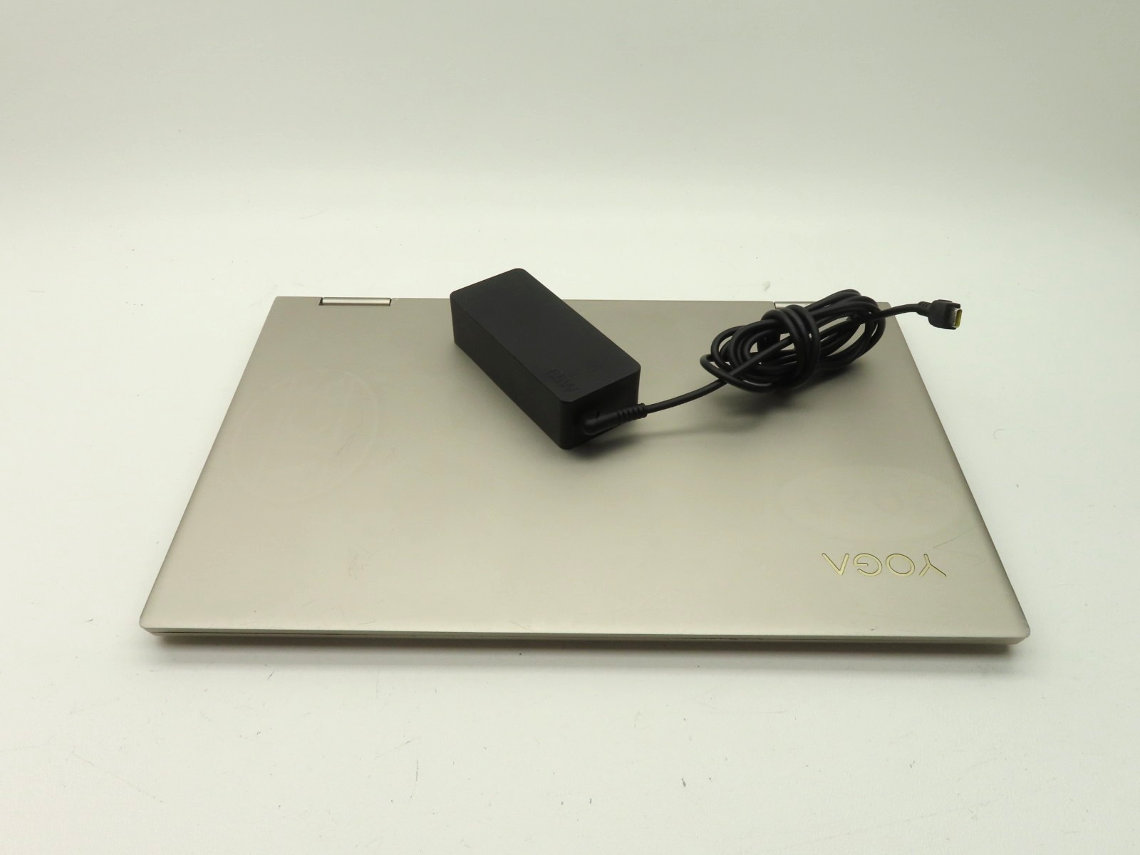 Lenovo Yoga C740-15IML 15.6″ Touch i7-10510U 1.8GHz 12GB RAM 512GB SSD