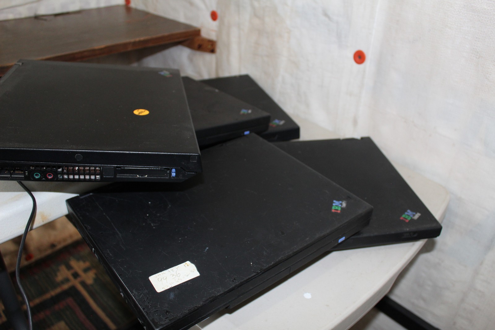 Lot of 5 IBM ThinkPad Type 2647 T20 T21 T22 Series Laptops Untested AS-IS Parts
