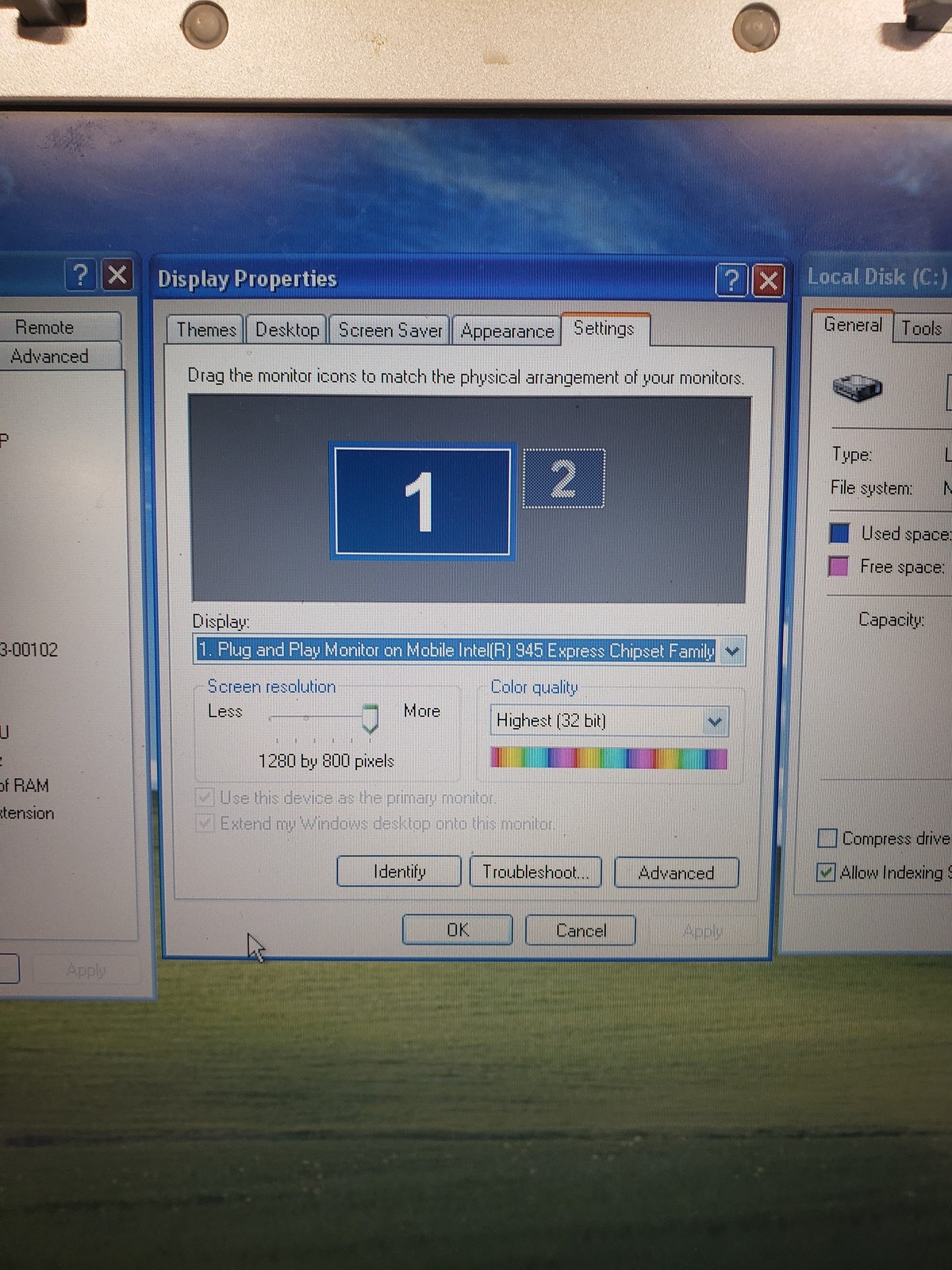Dell Inspiron 6400 Win XP Intel T1300 @ 1.66GHz 1GB 36GB HDD 15.4″