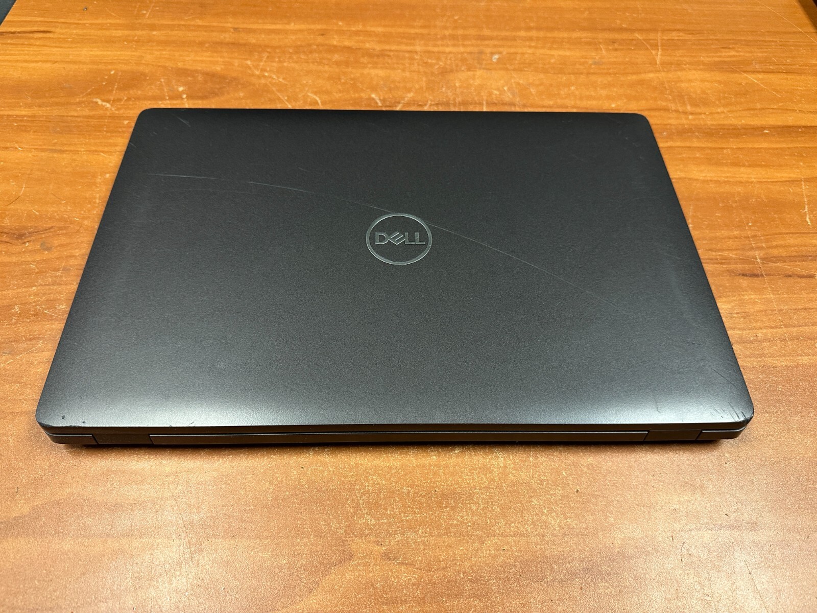 Dell Precision 3541 15.6″ FHD Laptop Intel i5-9400H @ 2.5GHz 16GB RAM No HDD/OS