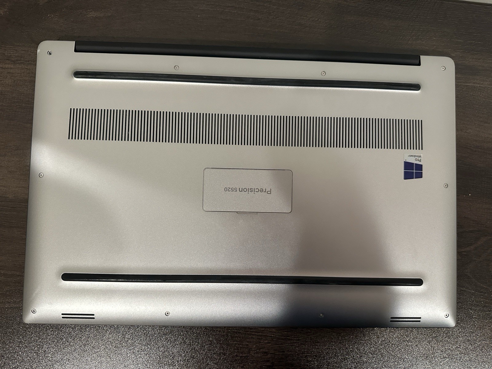 Dell Precision 5520 (256GB SSD, Intel Core i7-7820HQ, 2.90GHz, 16GB) Laptop -…