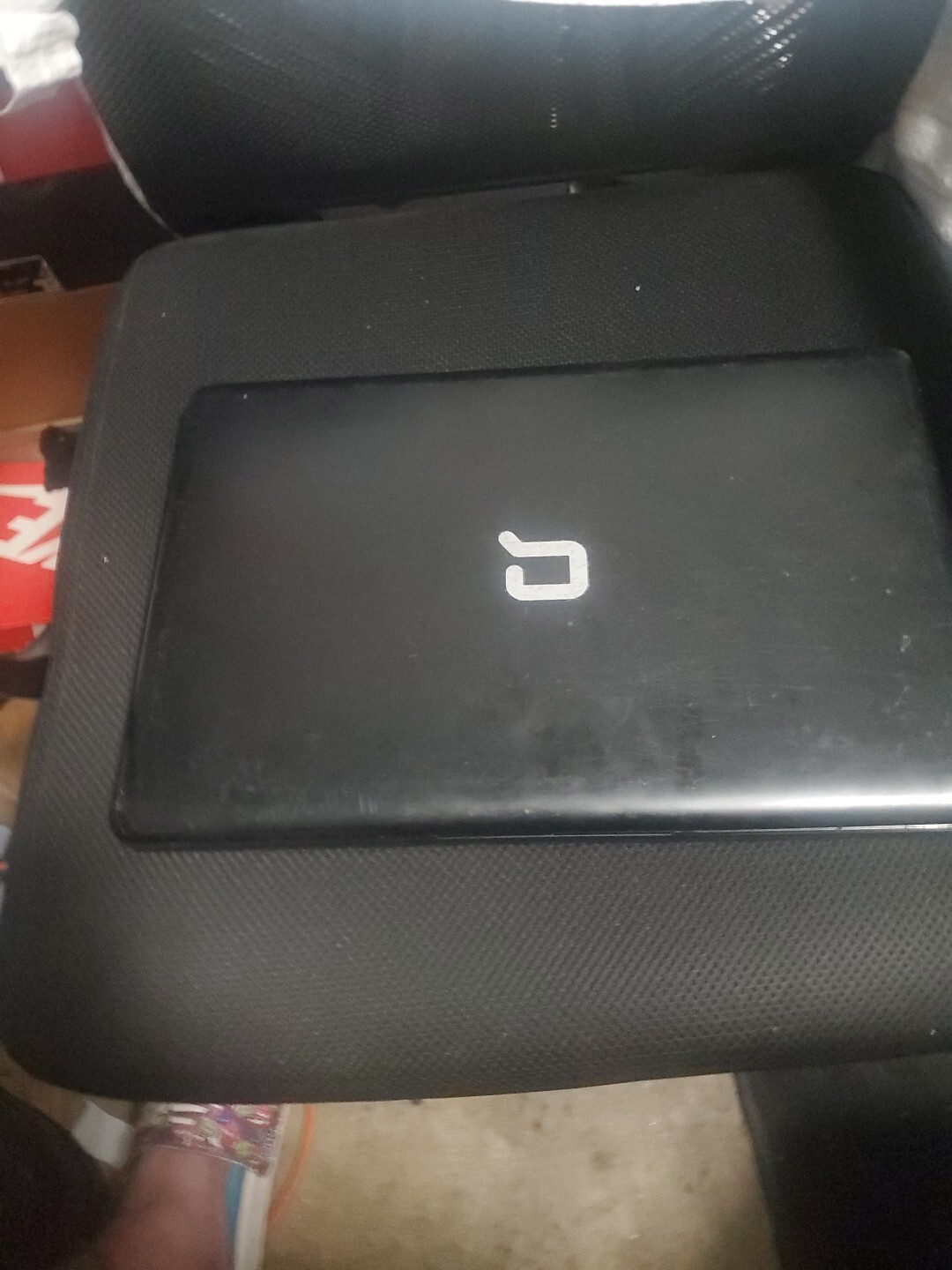 Compaq Presario CQ57 Laptop AMD E300 8GB DDR3 300gb HDD Windows 7