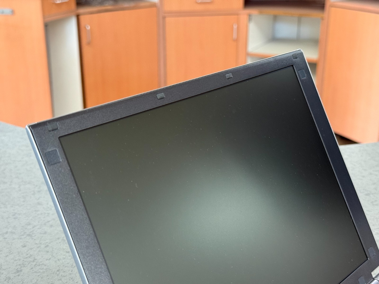 TOSHIBA Portege R205-S2062 Laptop Pentium M 1.20GHz, 512MB, 60GB HDD