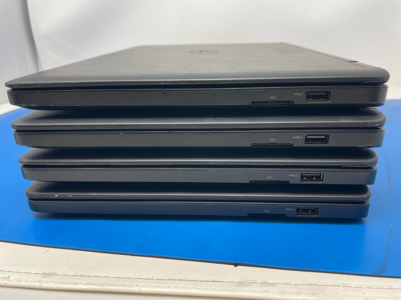 For Repair/Parts: 4 Dell Latitude E5450 14″ Core i5 5th Gen 8GB RAM 500GB HDD