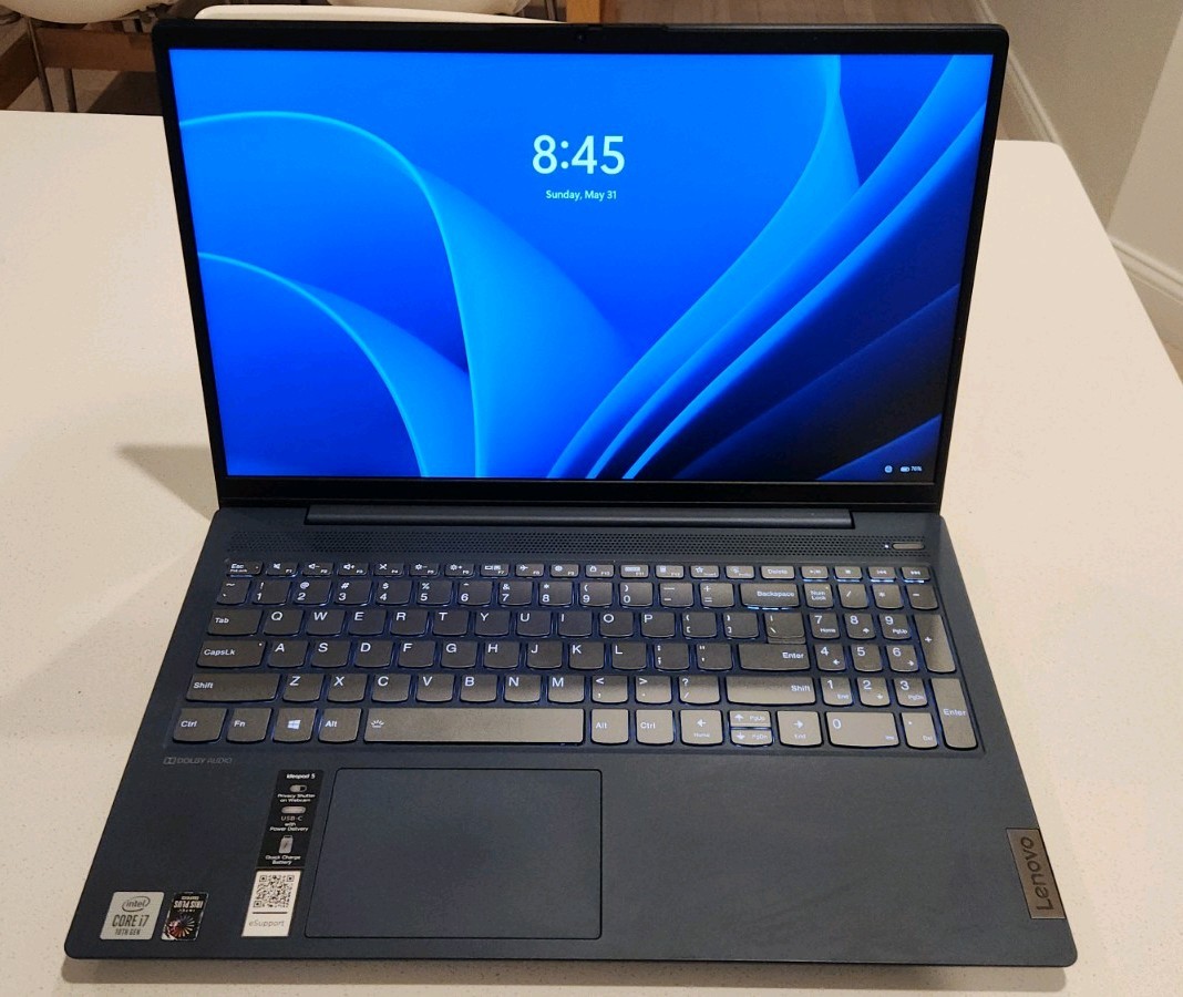 IdeaPad 5 15IIL05 16″ Intel i7 10th Gen 16GB RAM 500GB Win11 Laptop + Charger