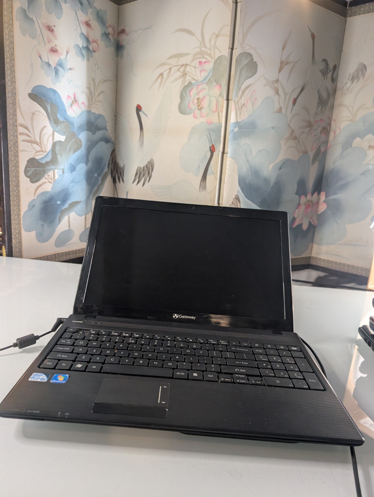 ​Gateway NV55C03u Laptop Black BROKEN SCREEN No Charger AS-IS For Parts