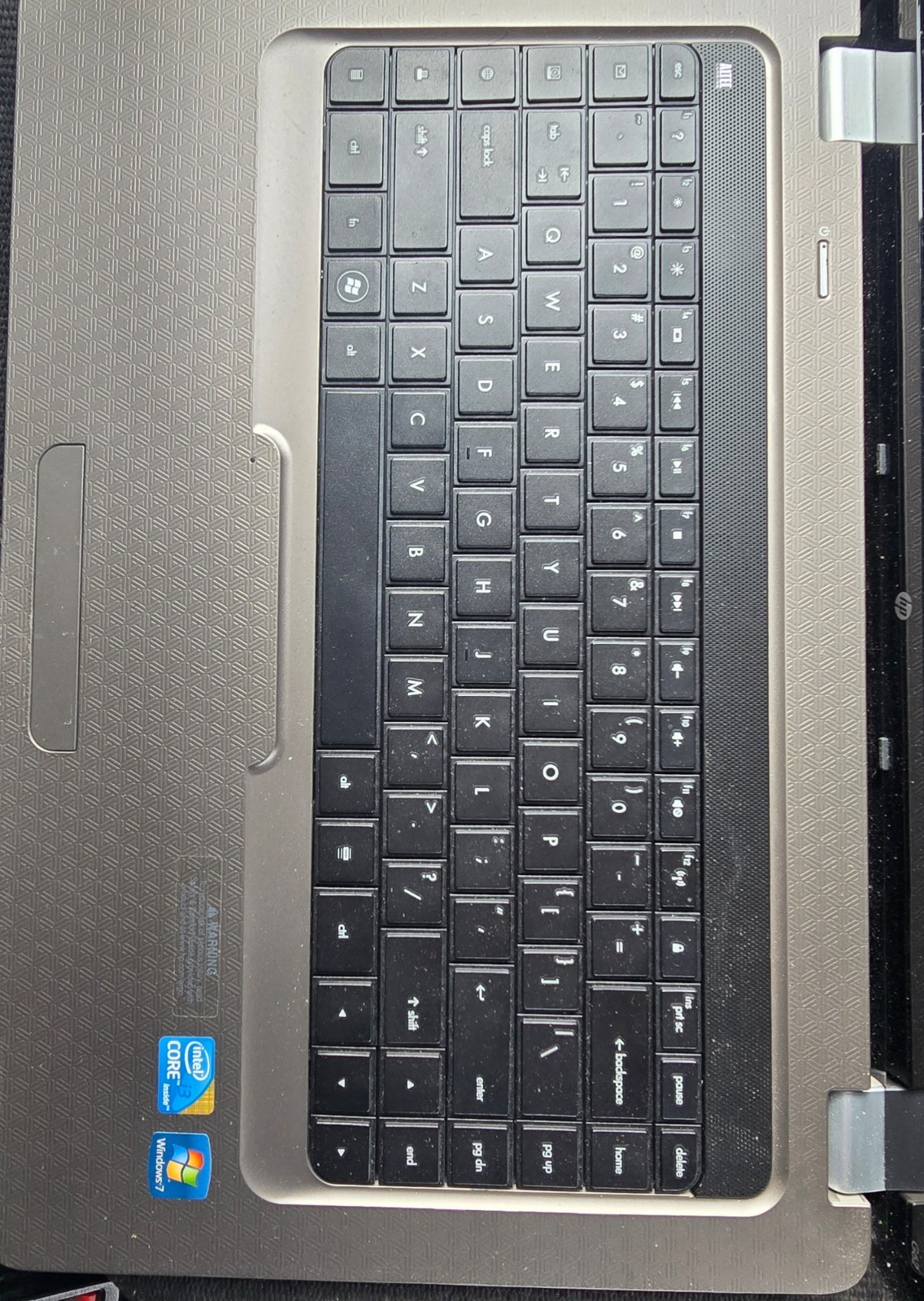Laptop -15.6″ Linux-OS-Internet Ready W/Game Controller